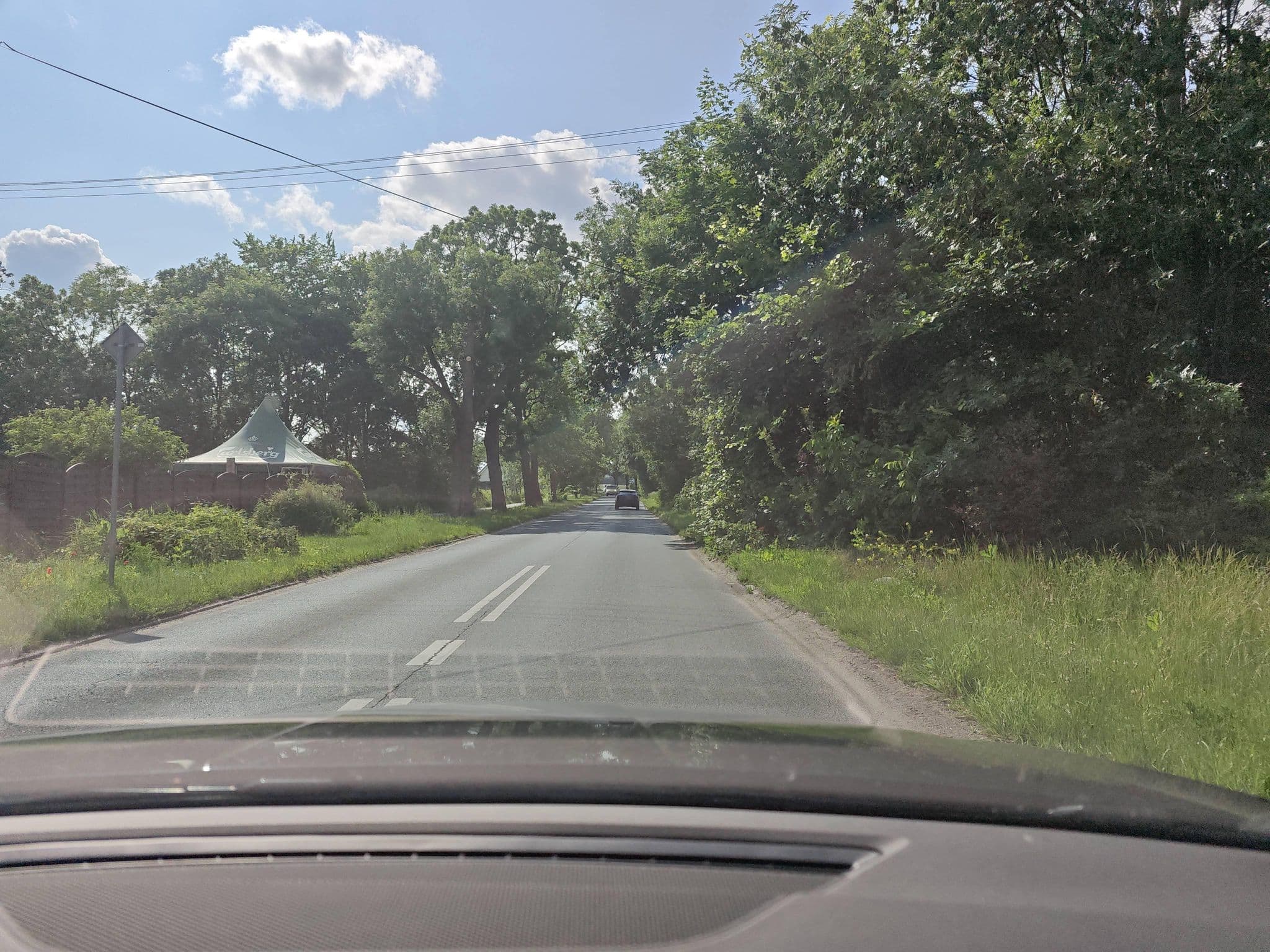 Street view near "Dom Rodzica" Sp. z o.o. Sp.k, Poznań — © jacekb (CC BY-SA · Mapillary)