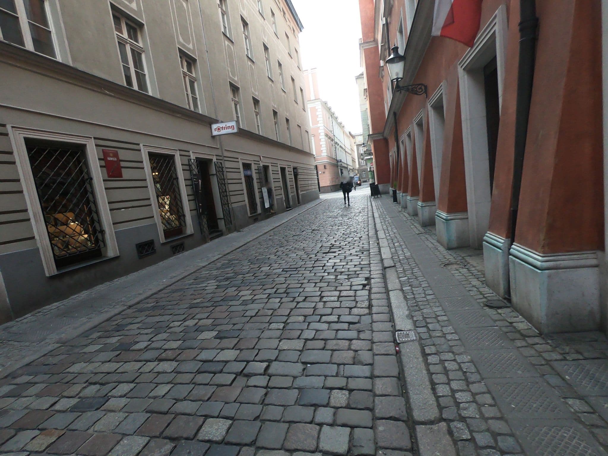 Street view near Modern Apartments, Poznań — © chuck (CC BY-SA · Mapillary)