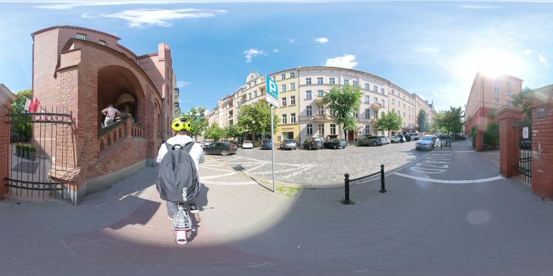 Street view near Internat Zespołu Szkół nr 2 im. Mistrzostwa Spotrowego, Poznań — © Mik1900 (CC BY-SA · Mapillary)