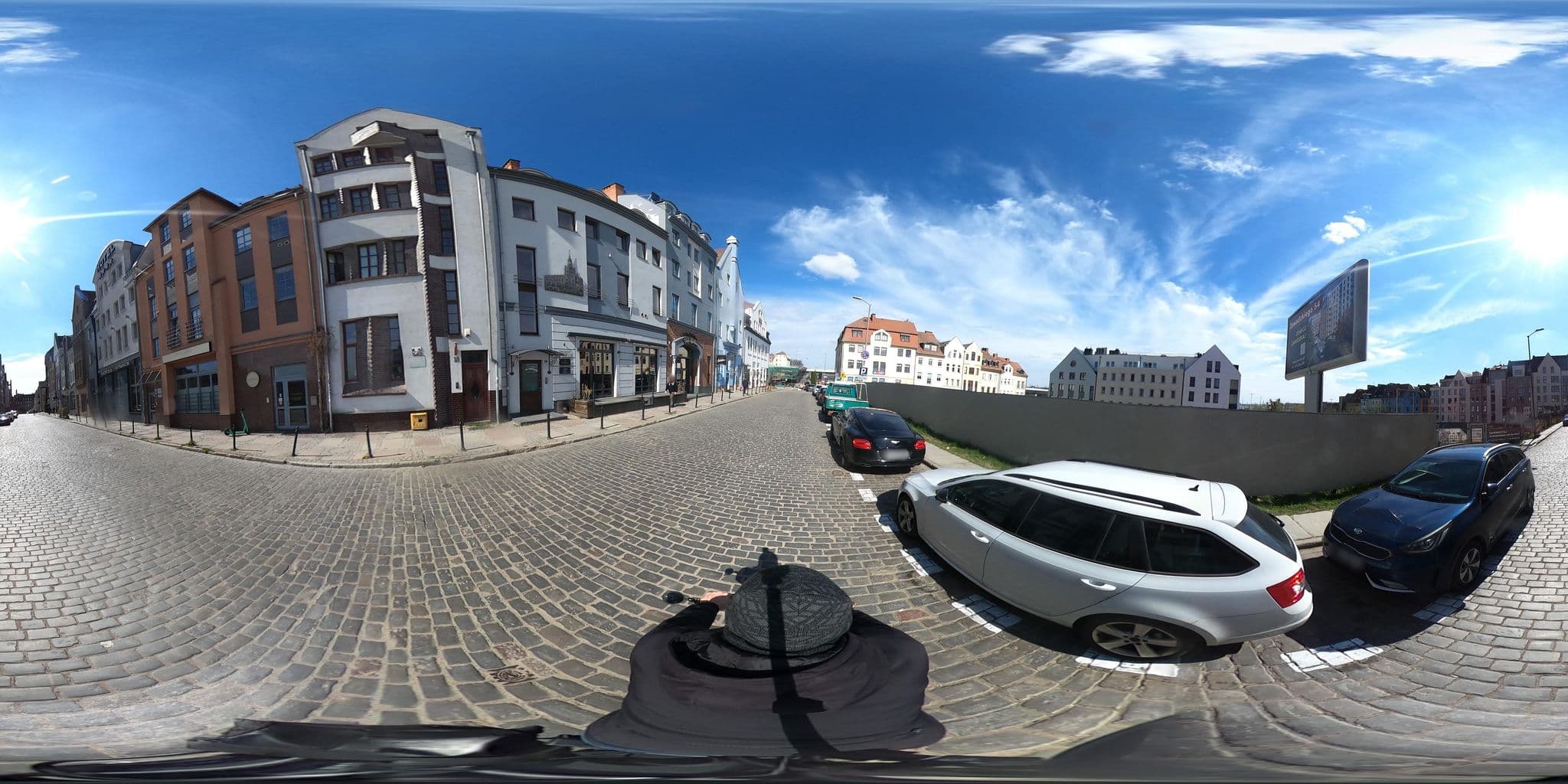 Street view near Hotel Zamek Centrum, Szczecin — © tomlo1980 (CC BY-SA · Mapillary)