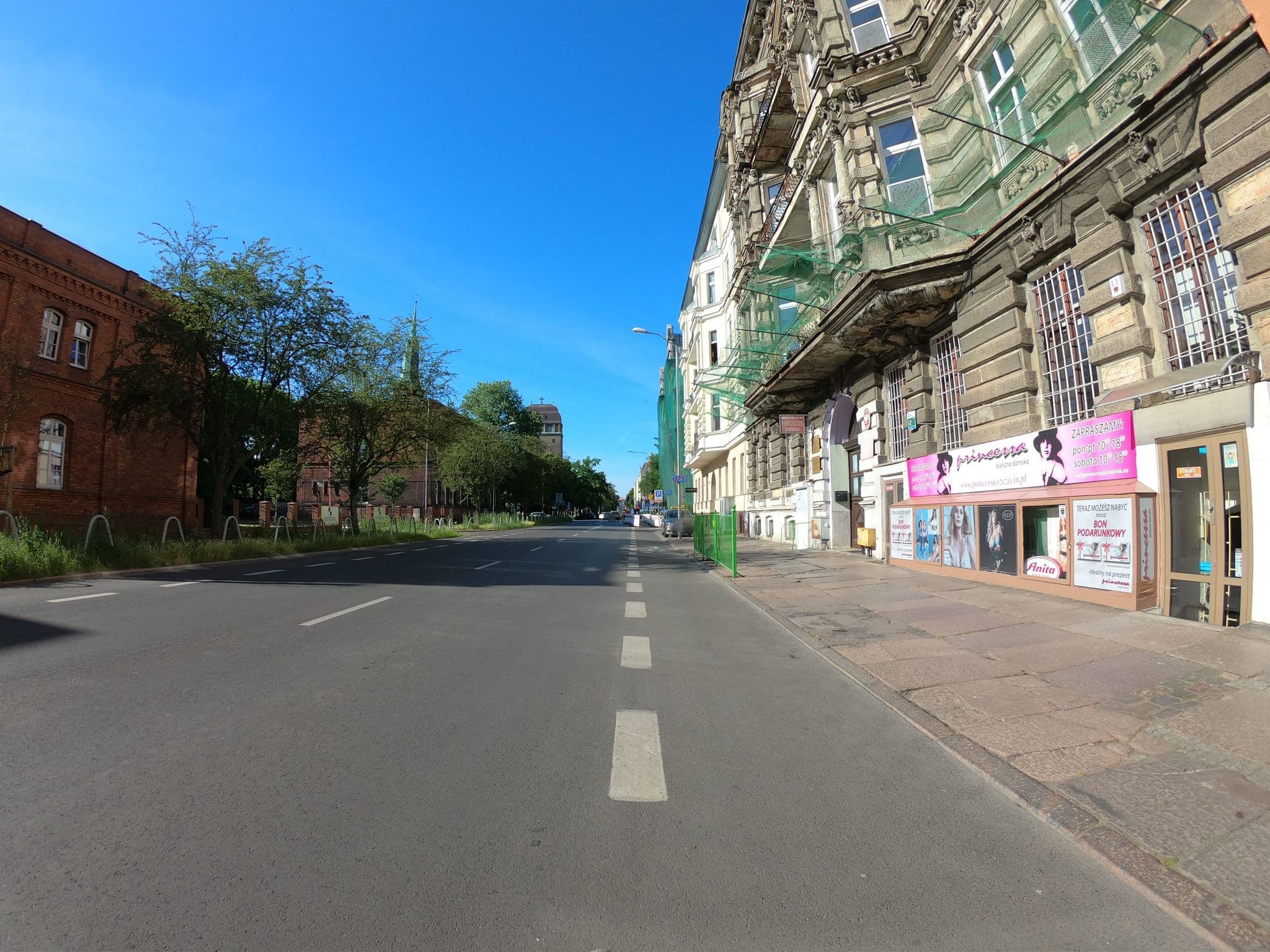 Street view near Halo Stettin, Szczecin — © masterofnoroad (CC BY-SA · Mapillary)