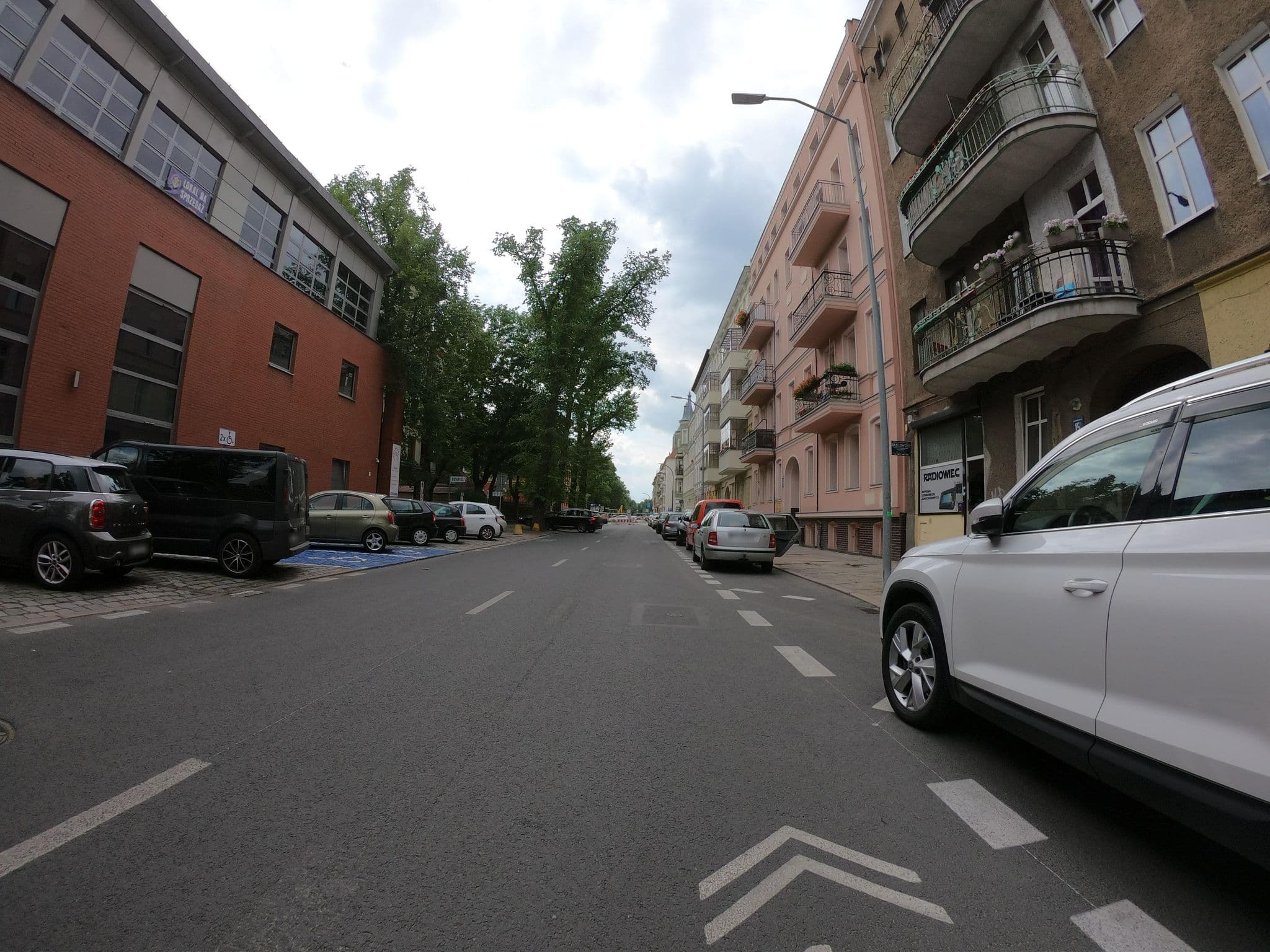 Street view near SAS Apartamenty Royal Park, Szczecin — © masterofnoroad (CC BY-SA · Mapillary)