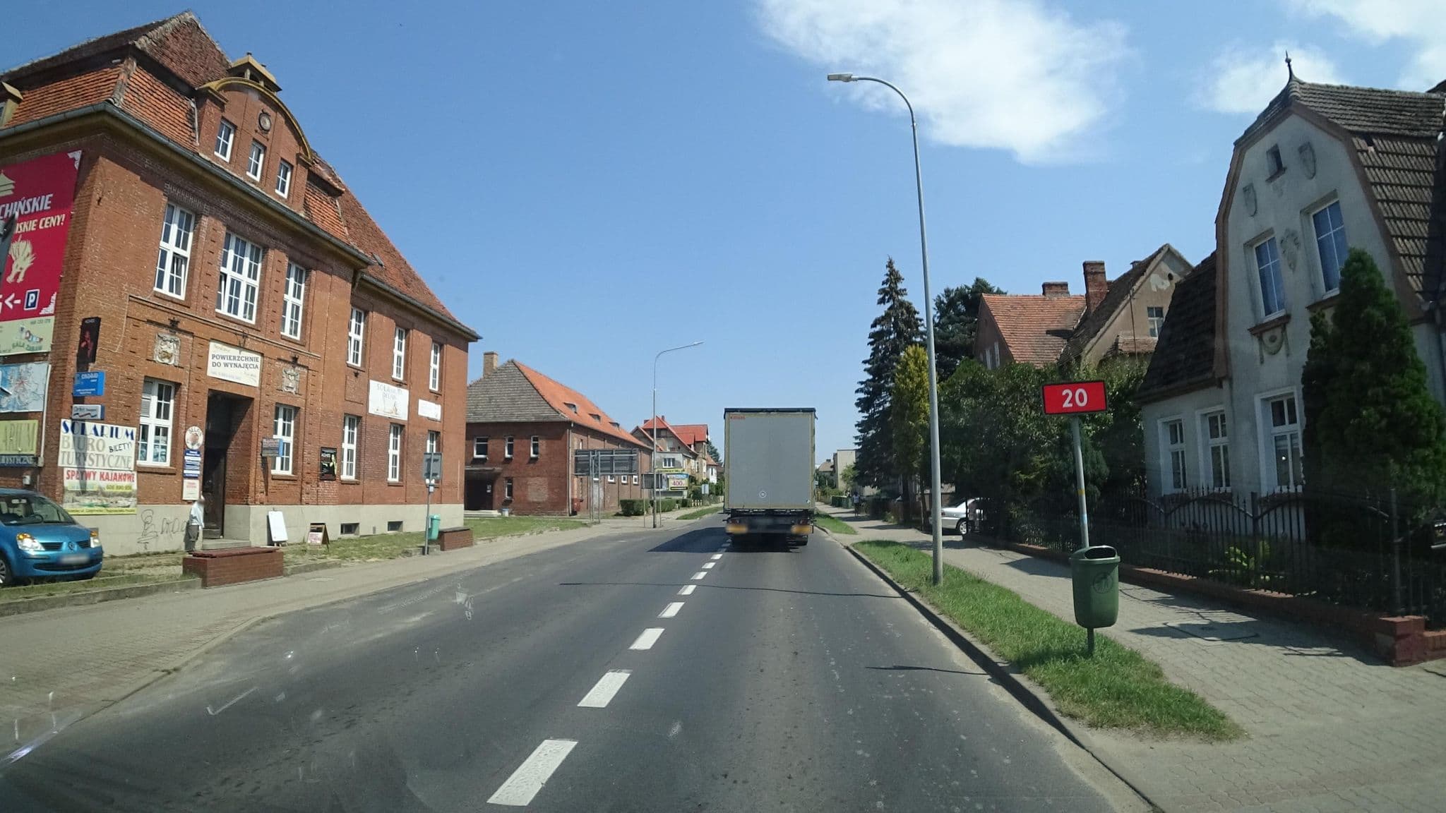 Street view near Phu "Shark" Edoradcy Rafał Tobiasz, Złocieniec — © flohoff (CC BY-SA · Mapillary)