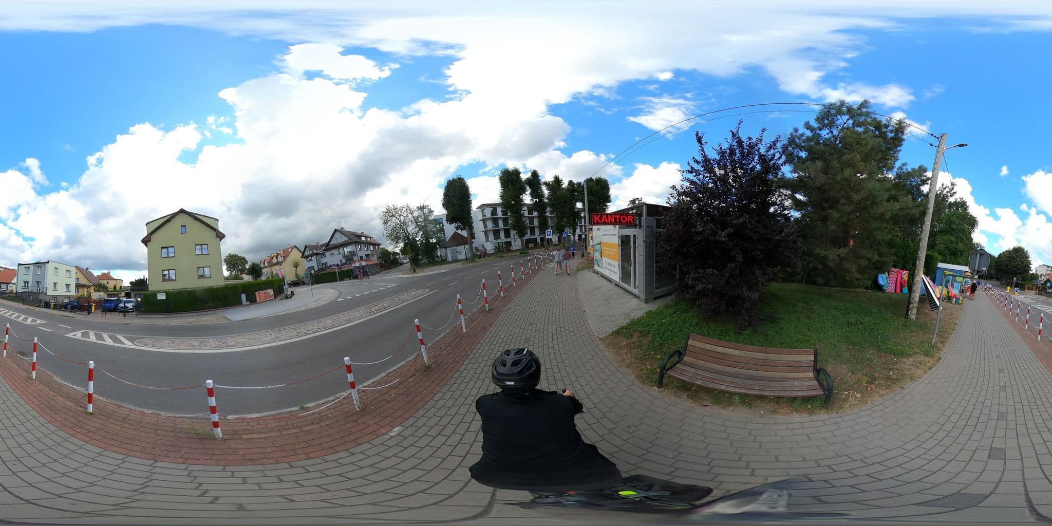 Street view near Apartamenty i pokoje, Dziwnów — © RowerowyRozboojnik (CC BY-SA · Mapillary)