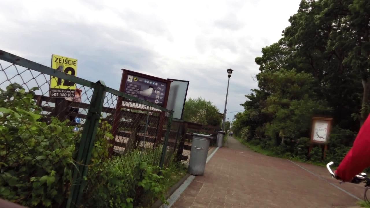 Street view near Kaszubianka, Ustronie Morskie — © masterofnoroad (CC BY-SA · Mapillary)
