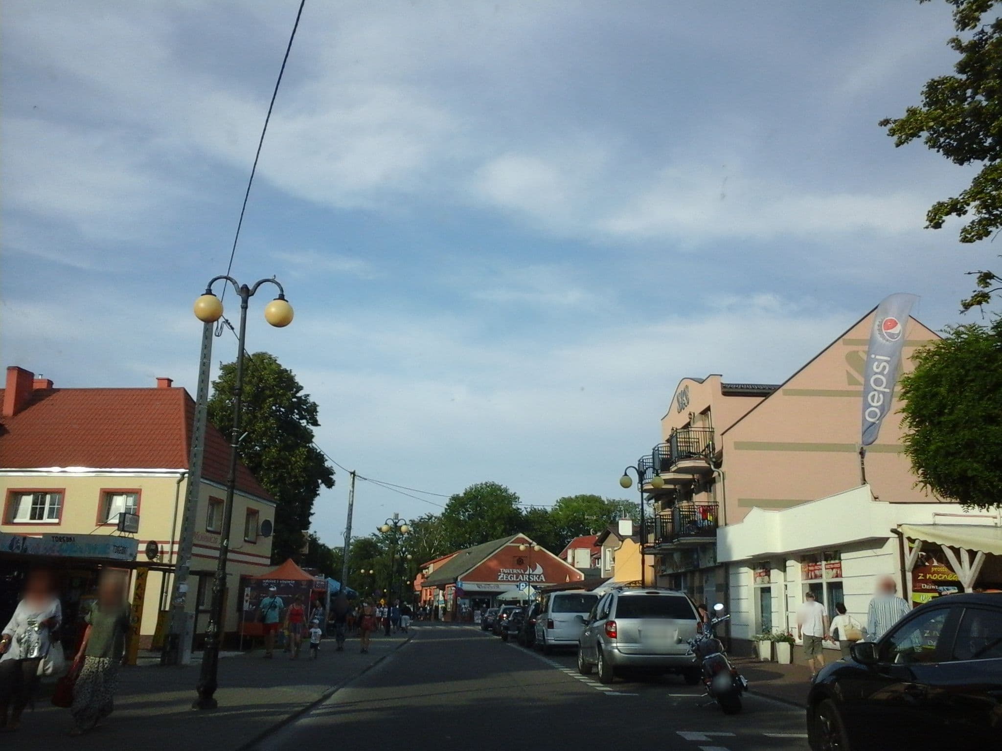 Street view near Dom Gościnny "Cieplik", Dziwnów — © czadzik (CC BY-SA · Mapillary)