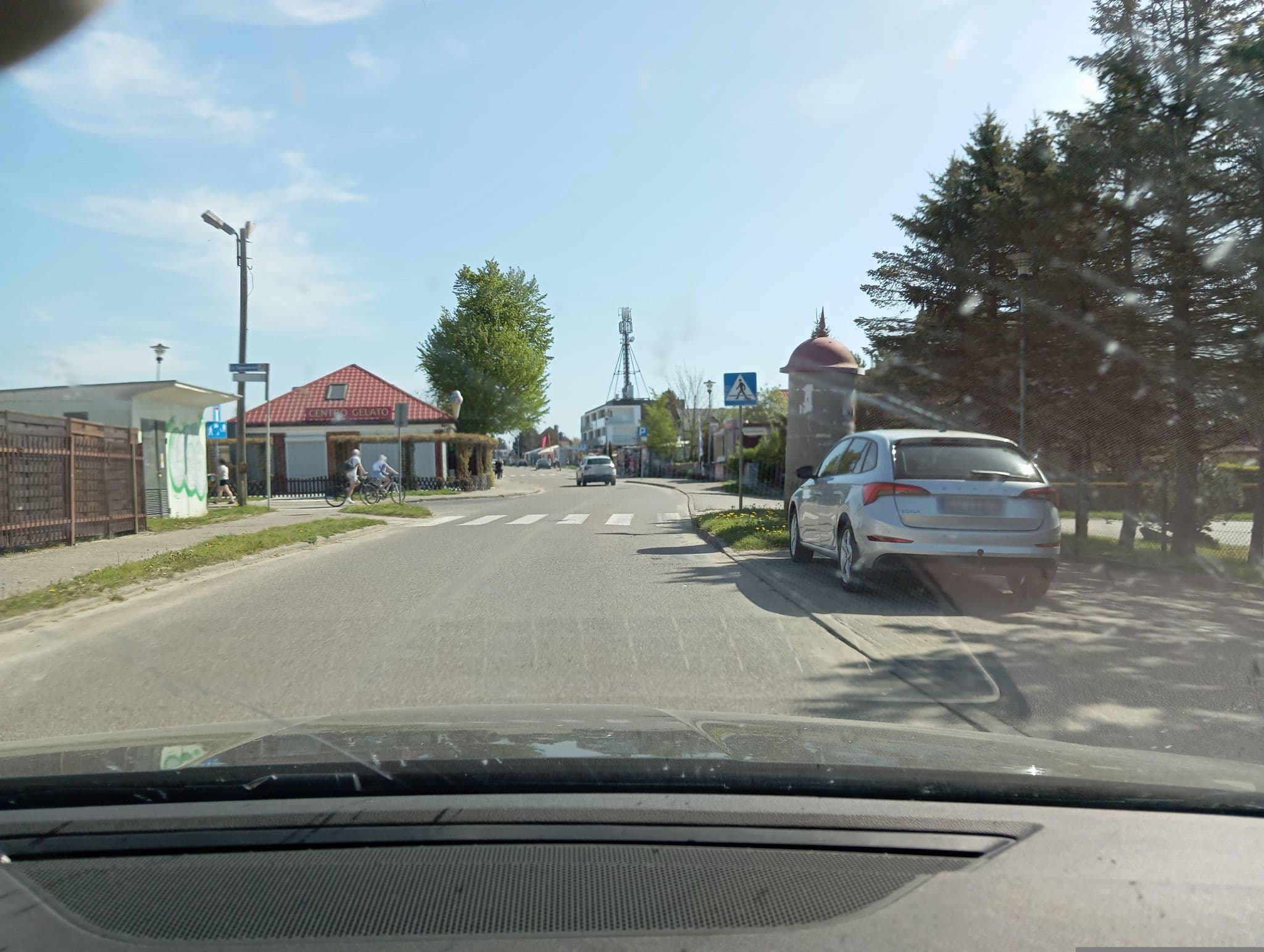 Street view near Ośrodek Wczasowy Walcownik, Ustronie Morskie — © jacekb (CC BY-SA · Mapillary)