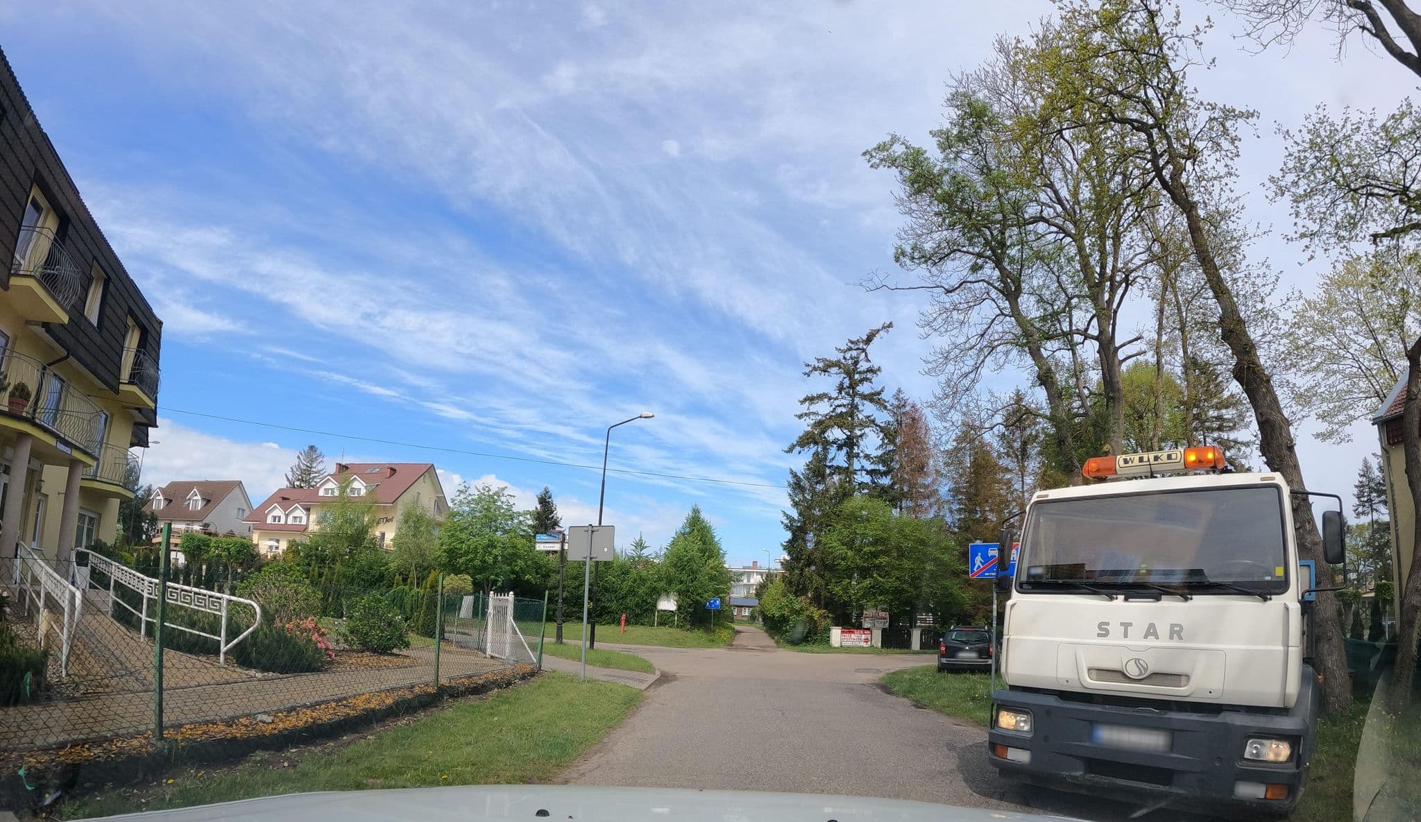Street view near Apartamenty Anja, Pobierowo — © masterofnoroad (CC BY-SA · Mapillary)