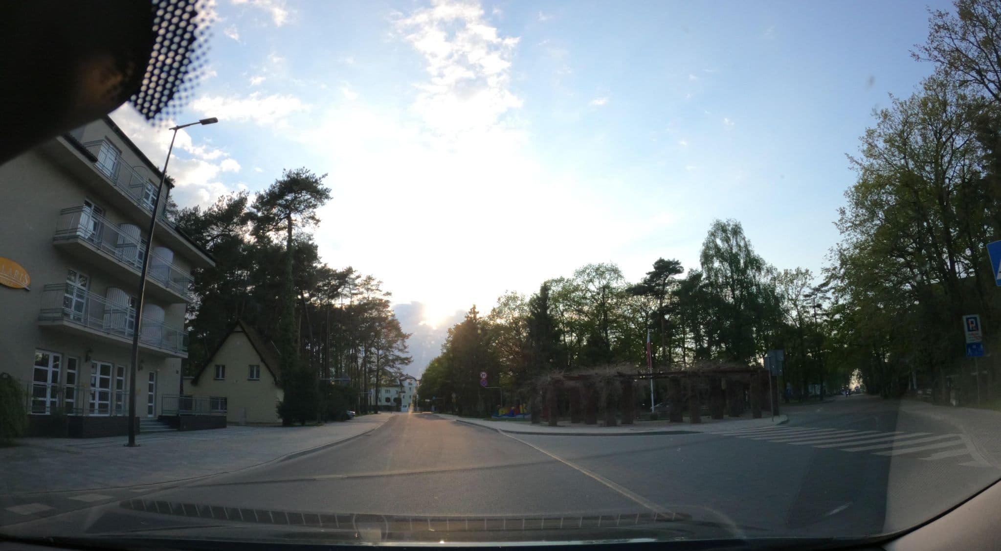 Street view near Quercus Spa, Pobierowo — © masterofnoroad (CC BY-SA · Mapillary)