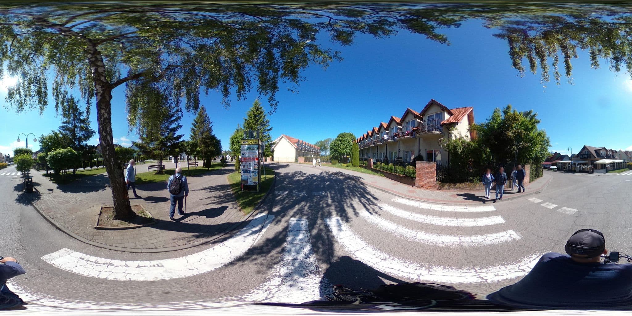 Street view near Ośrodek Wypoczynkowy Alcest, Pobierowo — © masterofnoroad (CC BY-SA · Mapillary)