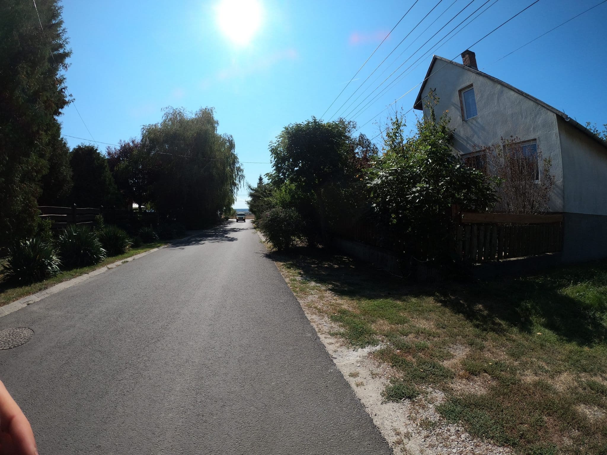 Street view near Orsi Vendégház, Révfülöp — © knusprig (CC BY-SA · Mapillary)