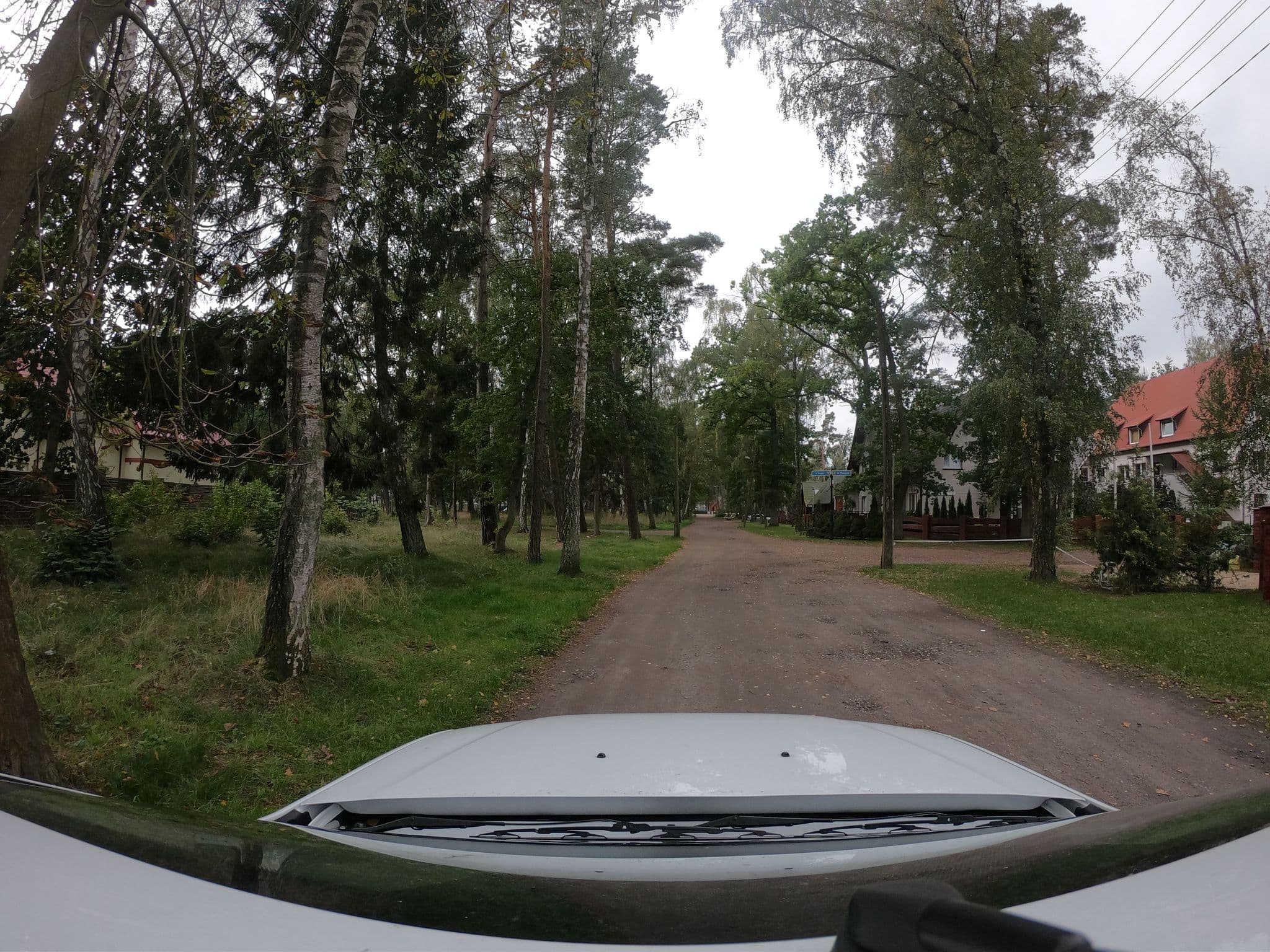 Street view near Pod Dębem. Dom gościnny, Pobierowo — © masterofnoroad (CC BY-SA · Mapillary)