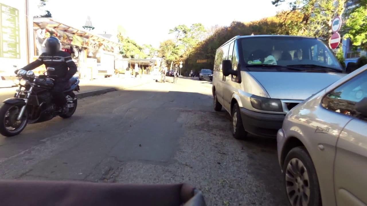Street view near Apartamenty Cameo, Międzyzdroje — © masterofnoroad (CC BY-SA · Mapillary)