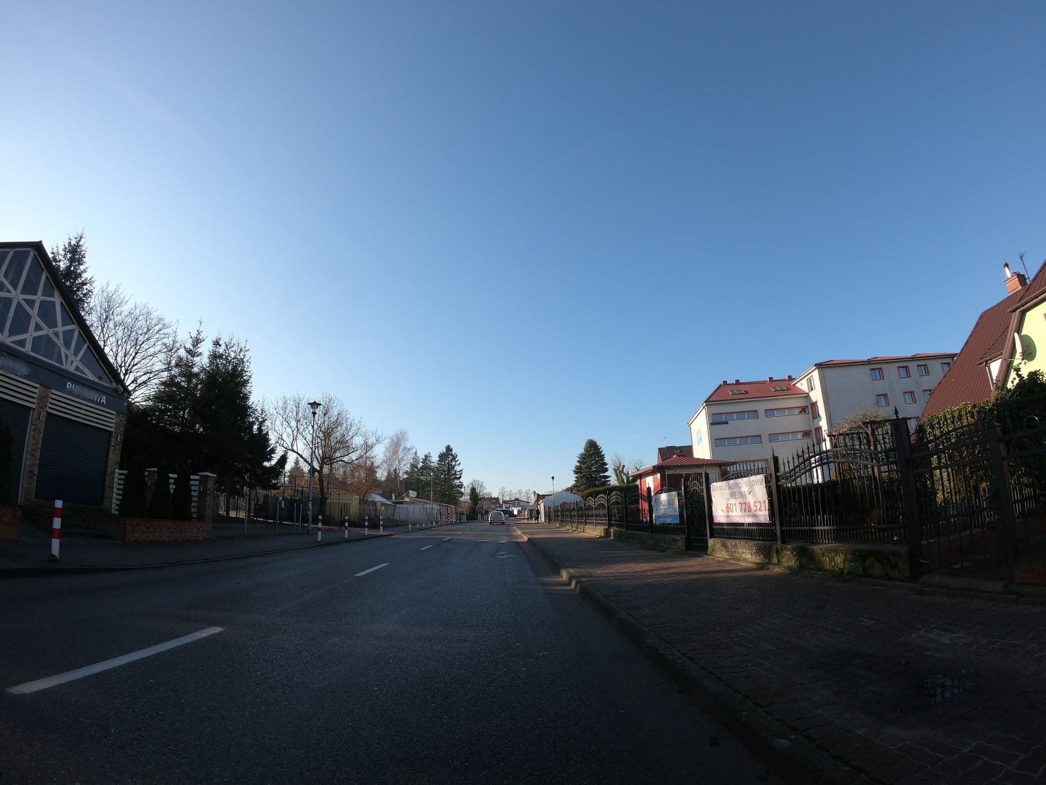 Street view near Ośrodek Wypoczynkowy "WIKTORIA", Ustronie Morskie — © masterofnoroad (CC BY-SA · Mapillary)