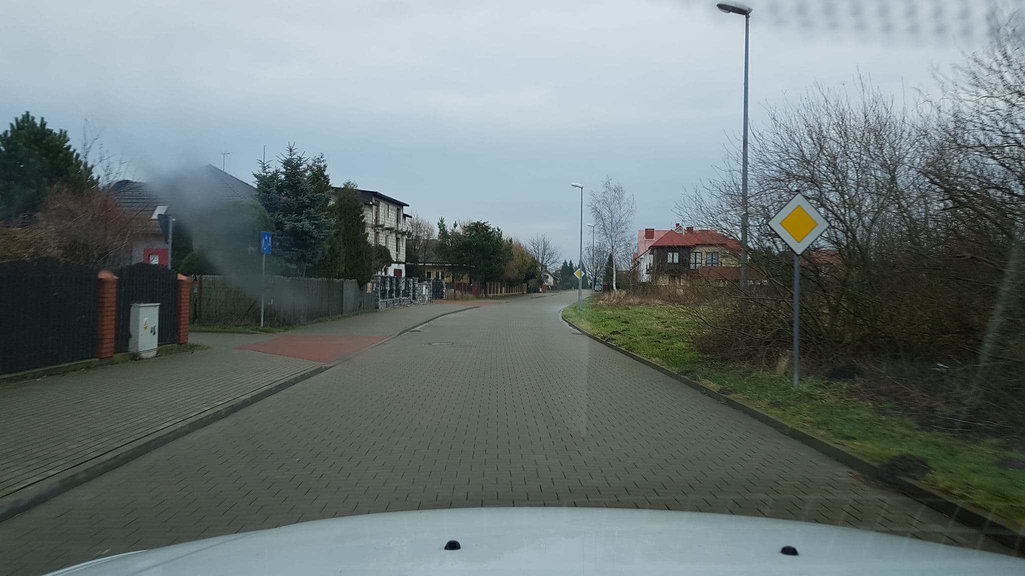 Street view near Bortlisz Krzysztof. Pokoje Gościnne, Grzybowo — © masterofnoroad (CC BY-SA · Mapillary)