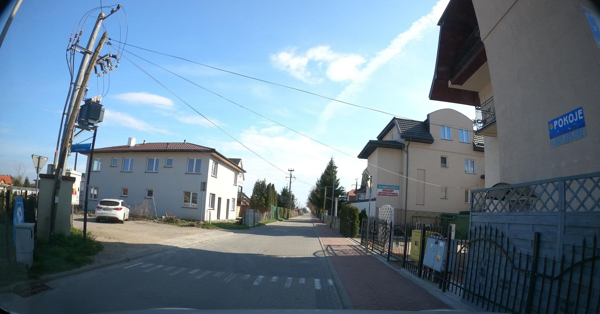 Street view near Villa Olivia, Mielno — © masterofnoroad (CC BY-SA · Mapillary)