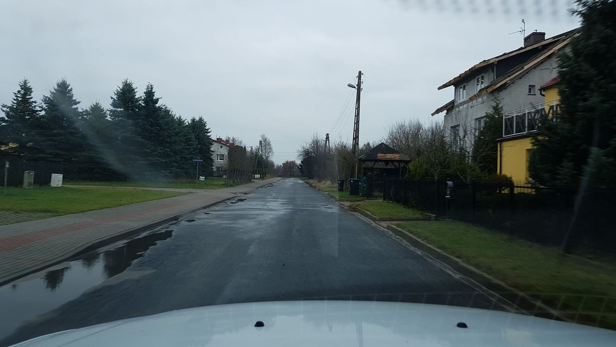 Street view near Pokoje Gościnne Pod Kotwicą, Grzybowo — © masterofnoroad (CC BY-SA · Mapillary)