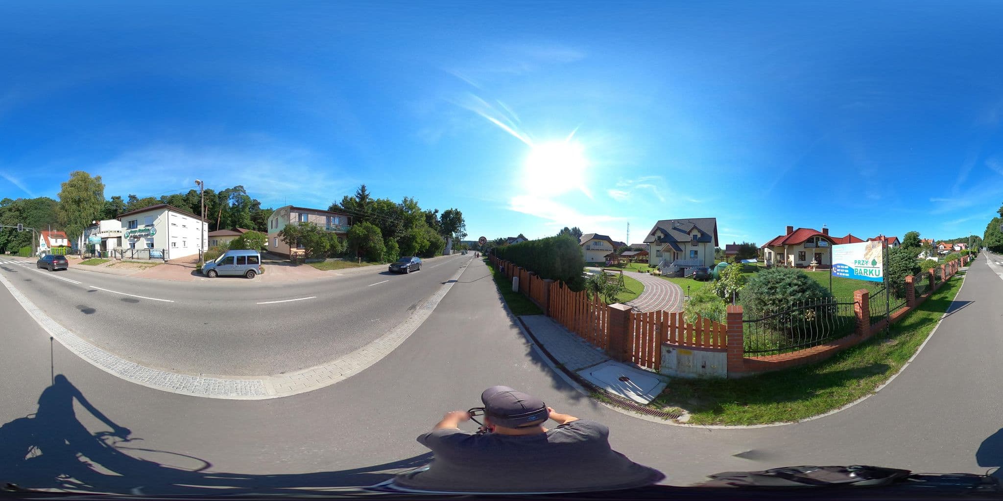 Street view near "Przy Parku" Pensjonat Ryszard Żemojtel, Międzyzdroje — © tomlo1980 (CC BY-SA · Mapillary)