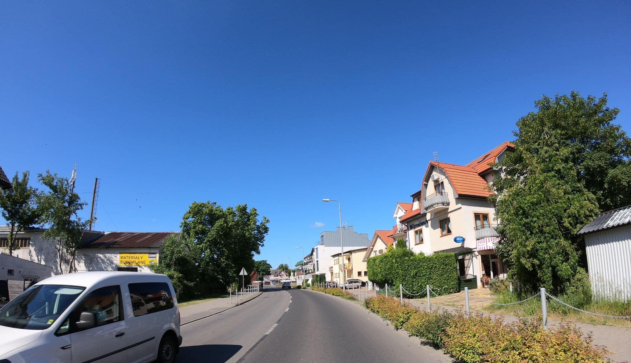 Street view near Dom wycieczkowy PTTK, Dziwnów — © masterofnoroad (CC BY-SA · Mapillary)