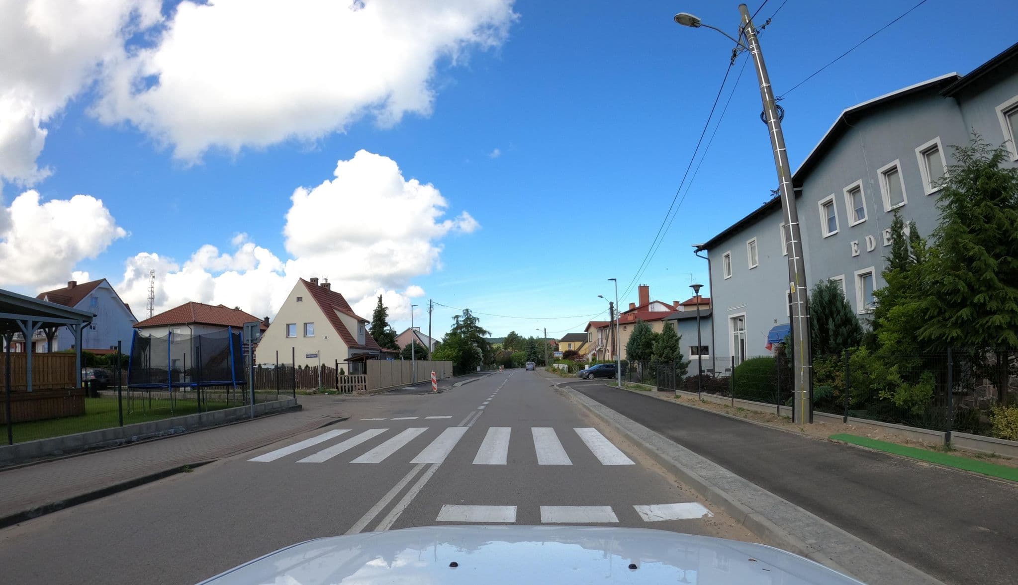 Street view near Ośrodek Wczasowy Eden, Międzyzdroje — © masterofnoroad (CC BY-SA · Mapillary)