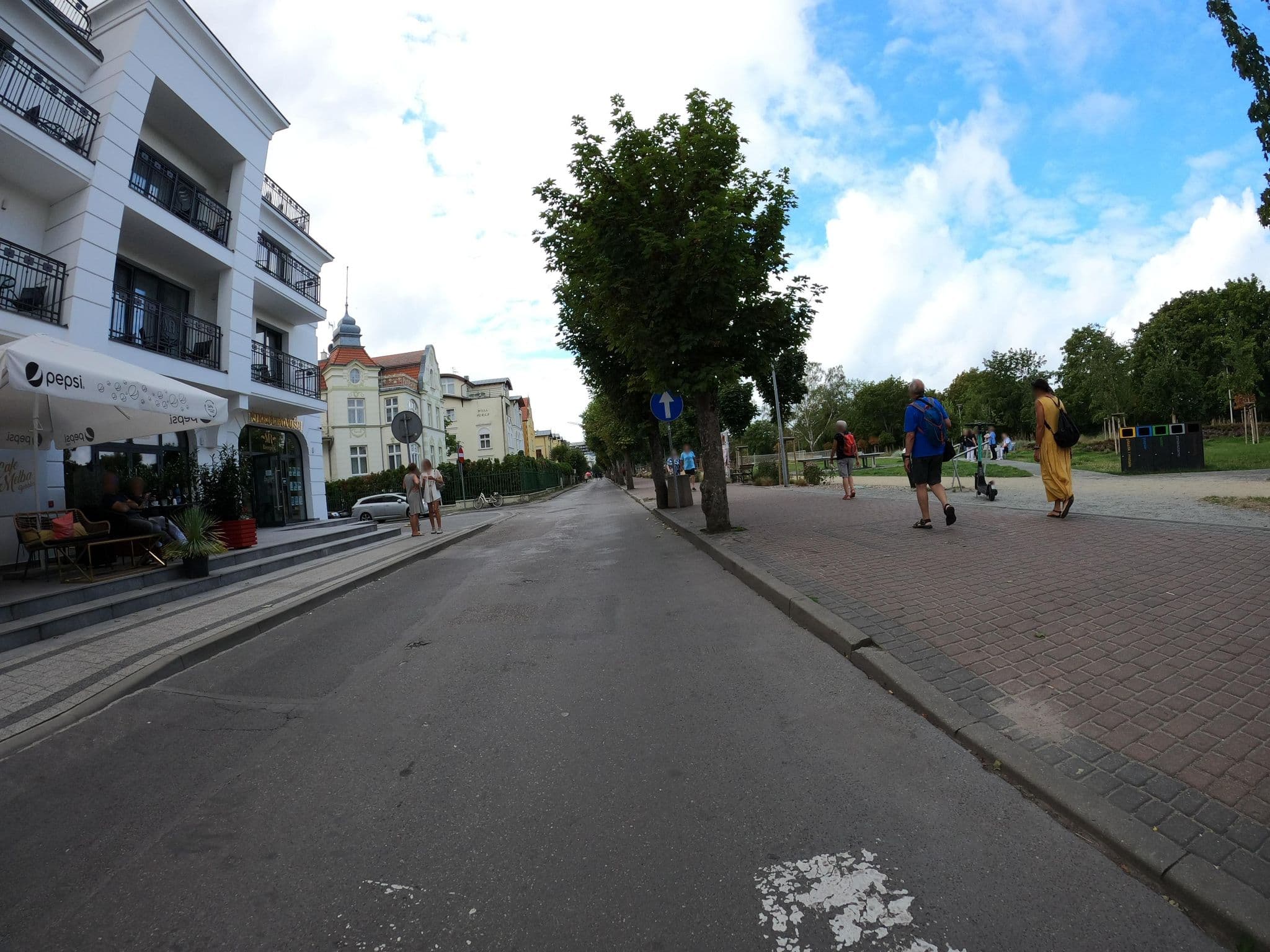 Street view near Maritime Residence, Międzyzdroje — © masterofnoroad (CC BY-SA · Mapillary)
