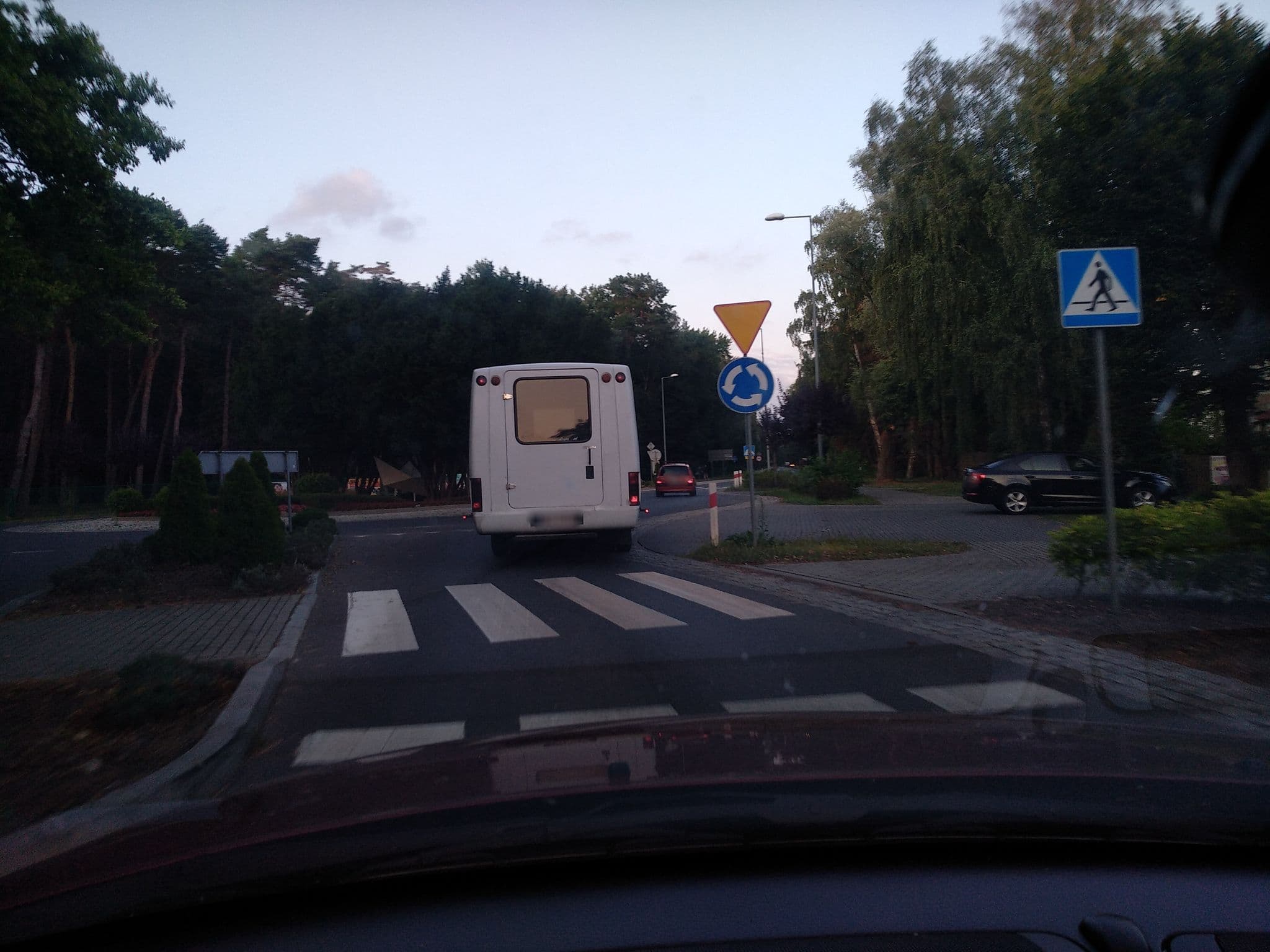Street view near Apartament "ZATOKA" Jacek Gdaniec, Dziwnów — © dasza (CC BY-SA · Mapillary)