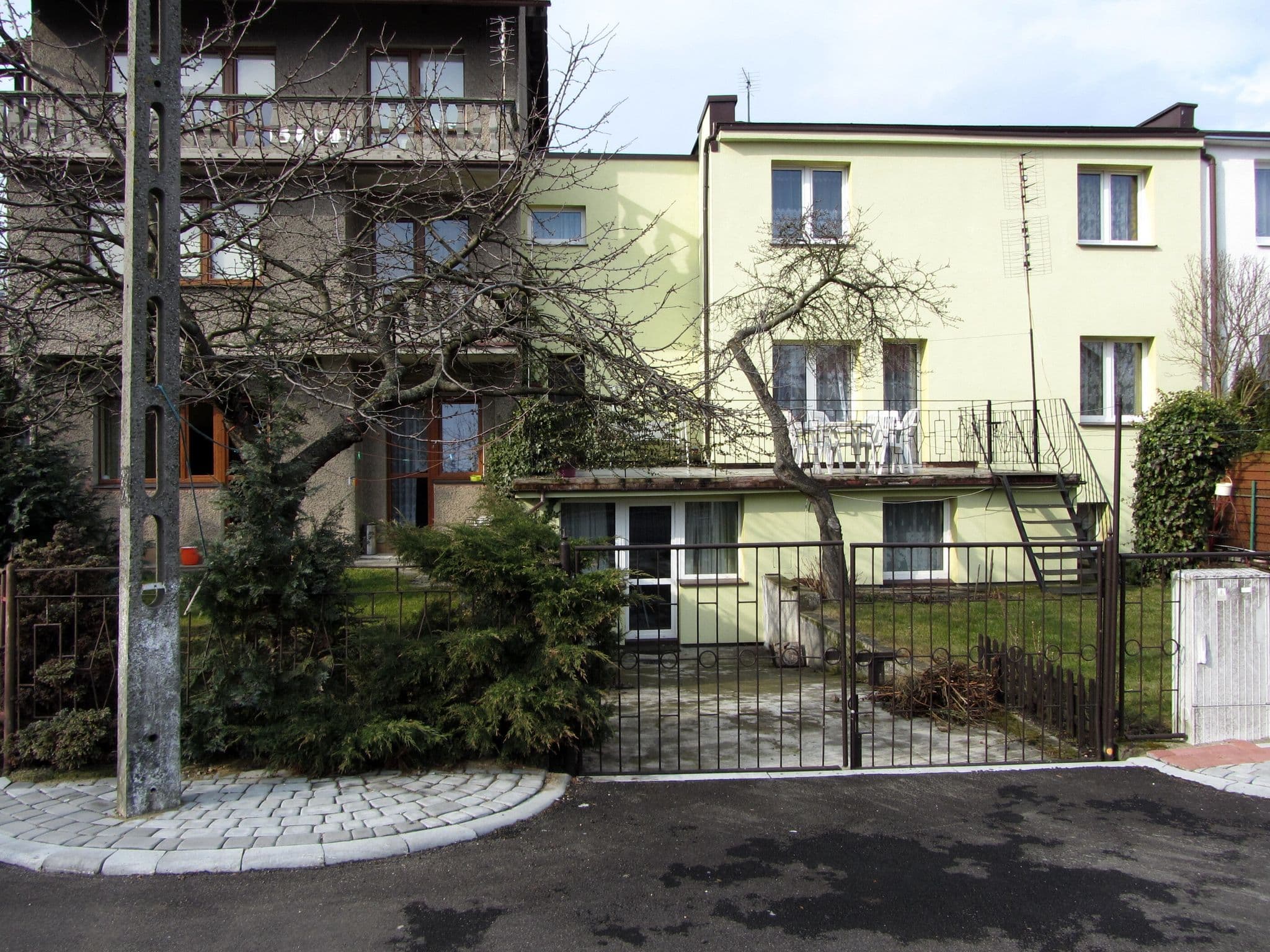 Street view near "Anna" Dom Gościnny Krystyna Rudnicka, Kołobrzeg — © GITNE (CC BY-SA · Mapillary)