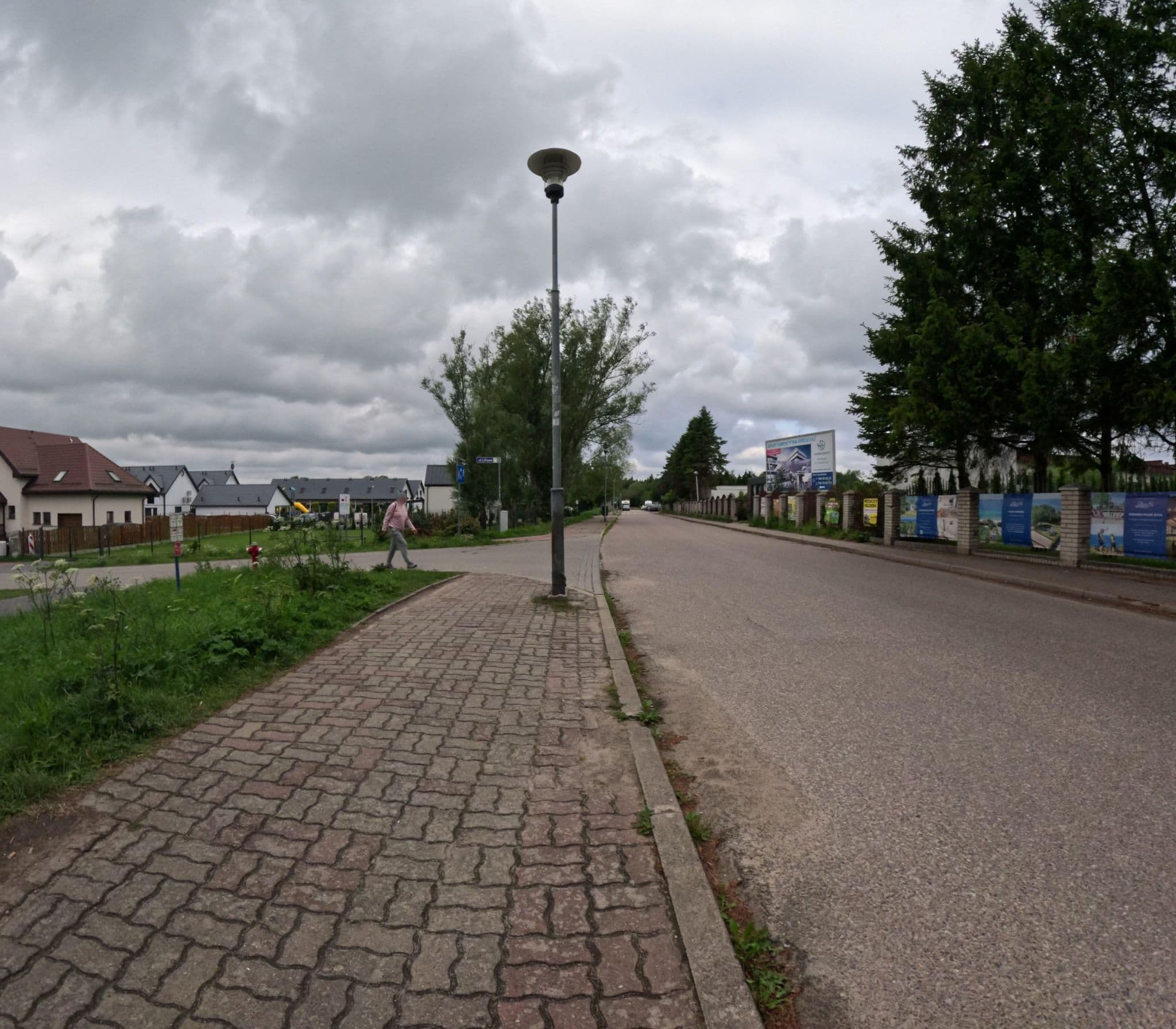 Street view near Karolinka. Sp. Z O.o., Ustronie Morskie — © krzyk (CC BY-SA · Mapillary)