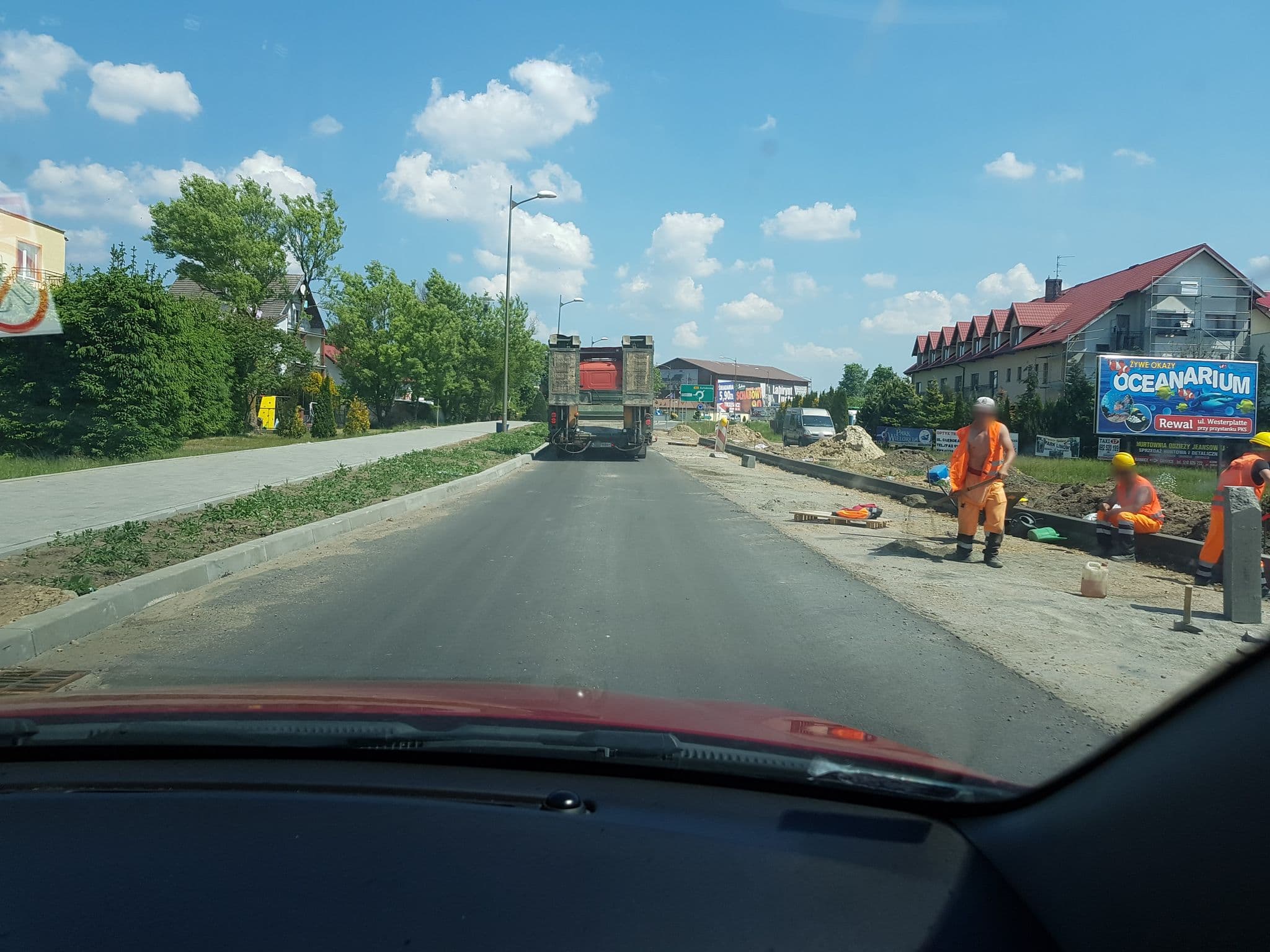 Street view near "U Zbyszka" Pensjonat Zbigniew Leśniak, Pobierowo — © masterofnoroad (CC BY-SA · Mapillary)