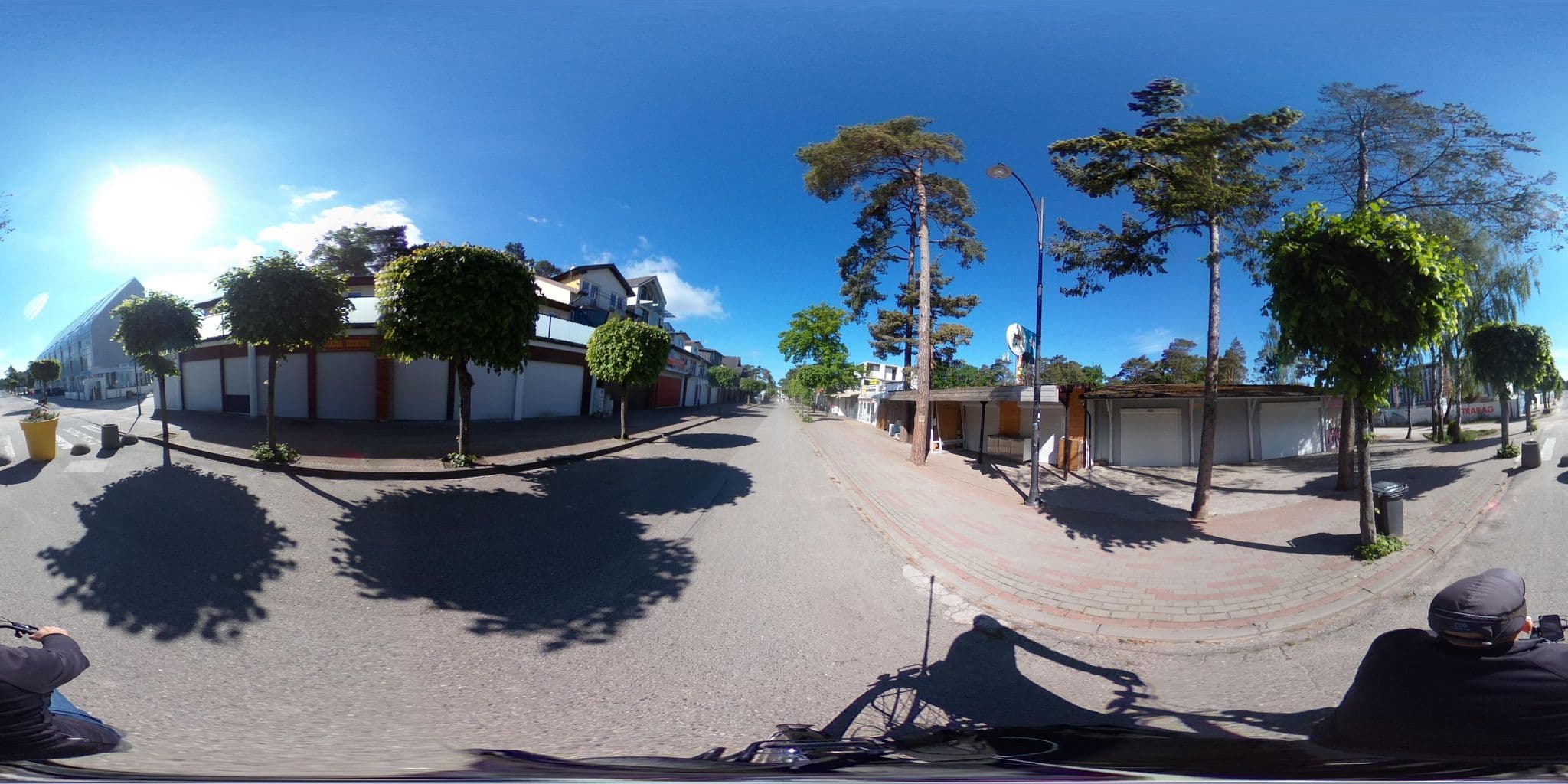 Street view near Amarant. Dom gościnny. Białek A., Pobierowo — © masterofnoroad (CC BY-SA · Mapillary)