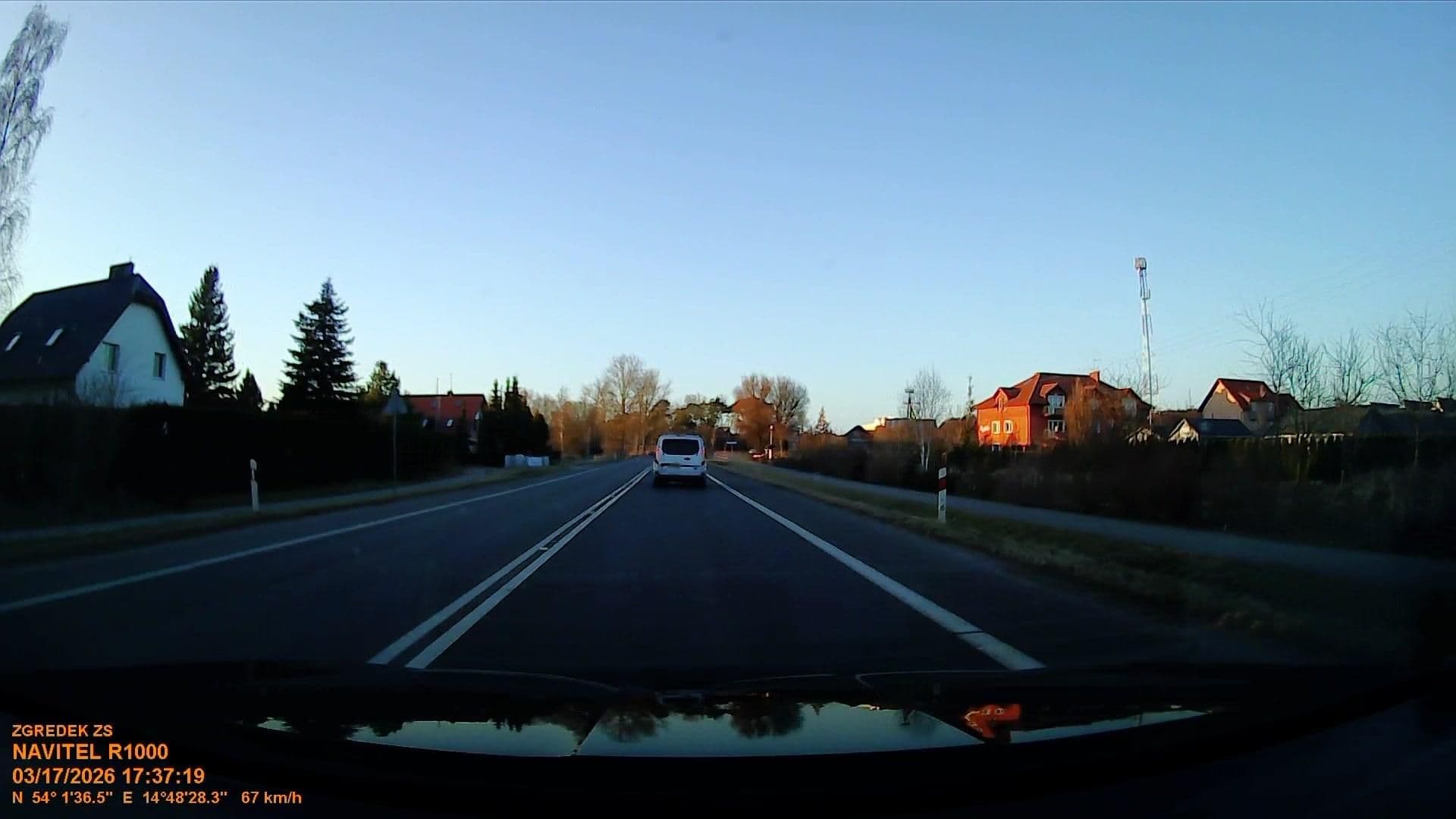 Street view near Leszek Książek Wrzosowisko, Dziwnów — © d3mol3k (CC BY-SA · Mapillary)