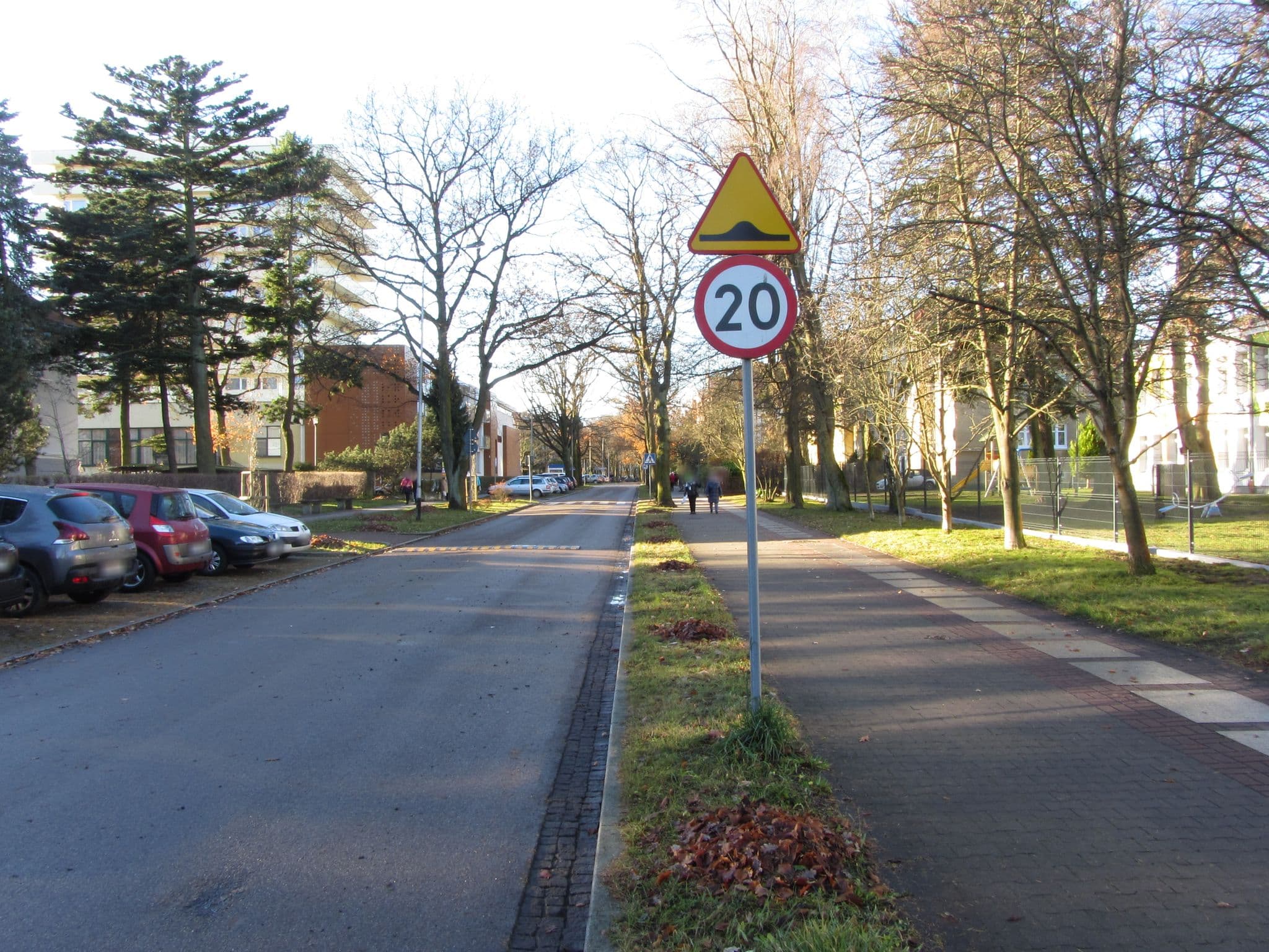 Street view near Mega. Ośrodek Sanatoryjno - Wczasowy, Kołobrzeg — © GITNE (CC BY-SA · Mapillary)
