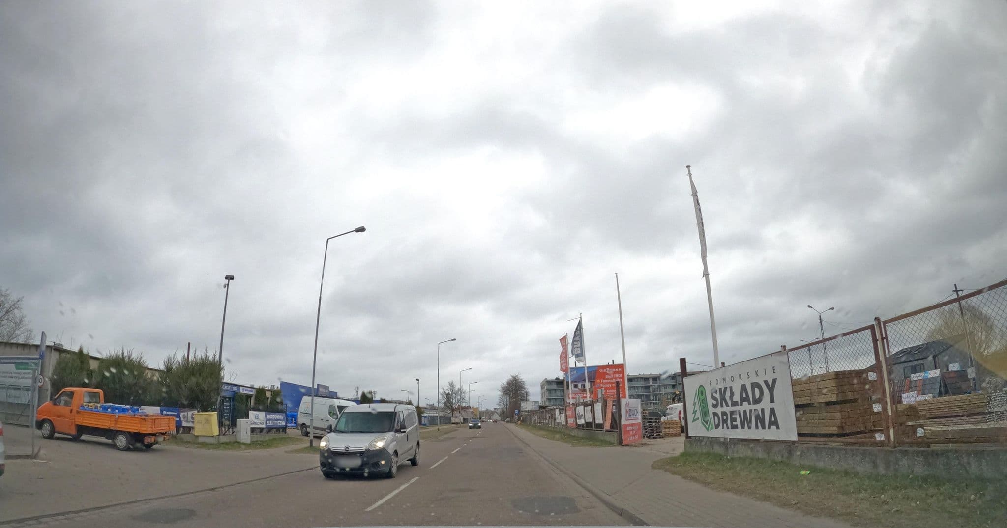 Street view near Złoty Dąb Kołobrzeg, Kołobrzeg — © masterofnoroad (CC BY-SA · Mapillary)
