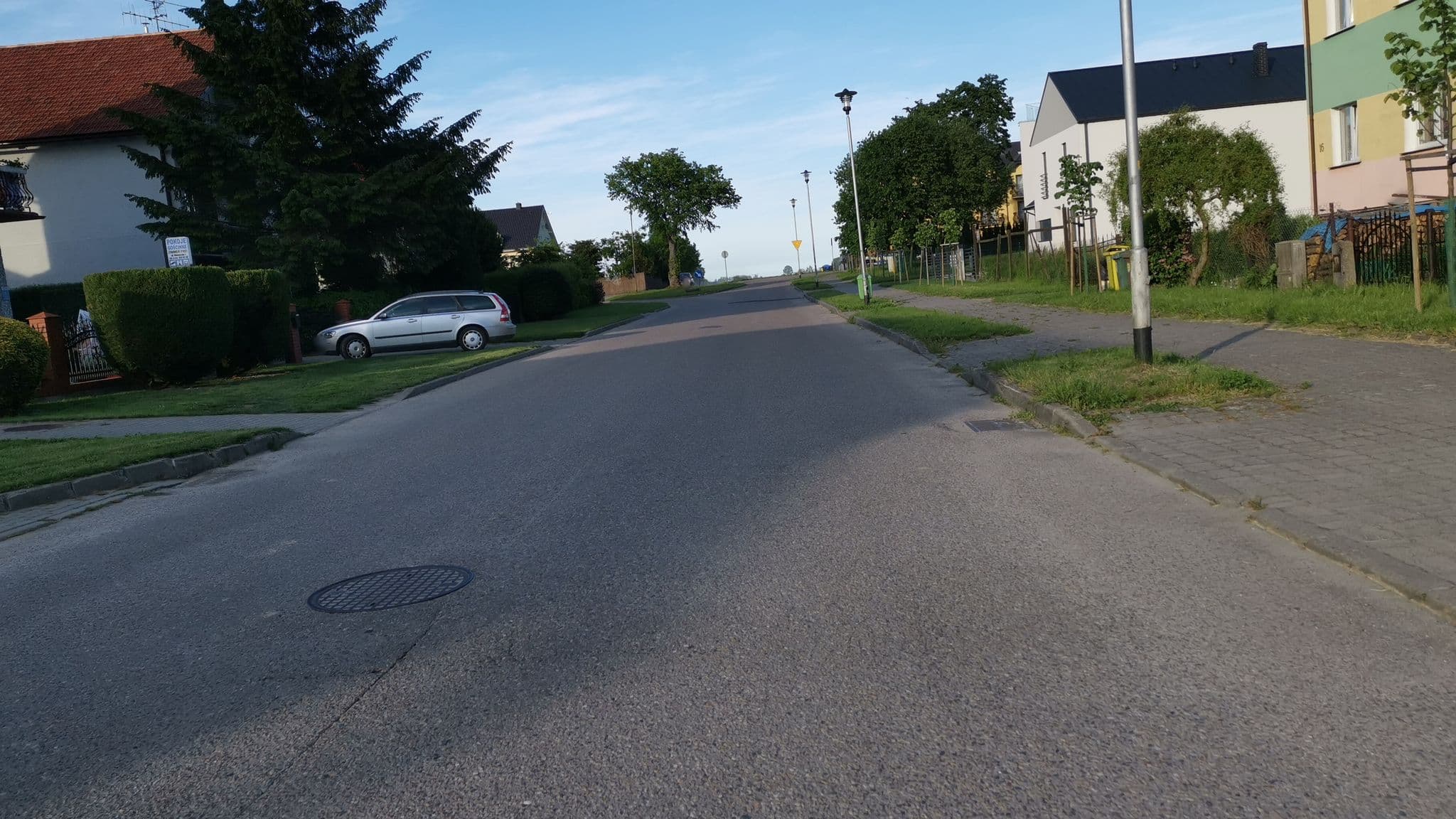 Street view near Lucyna Bijak Pokoje Gościnne, Ustronie Morskie — © ryba2000 (CC BY-SA · Mapillary)