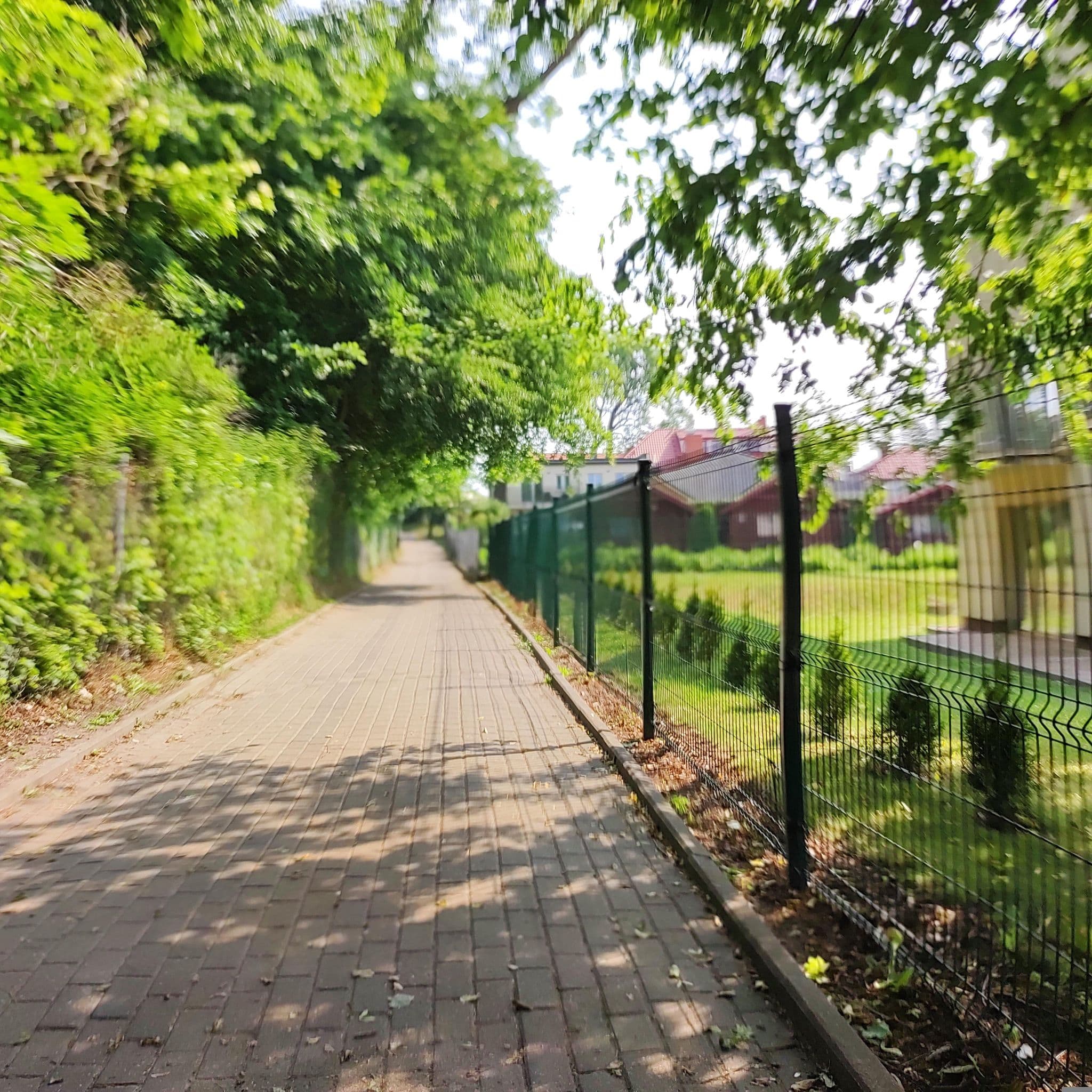 Street view near Ośrodek Wypoczynkowy Korab, Ustronie Morskie — © blazej2404 (CC BY-SA · Mapillary)
