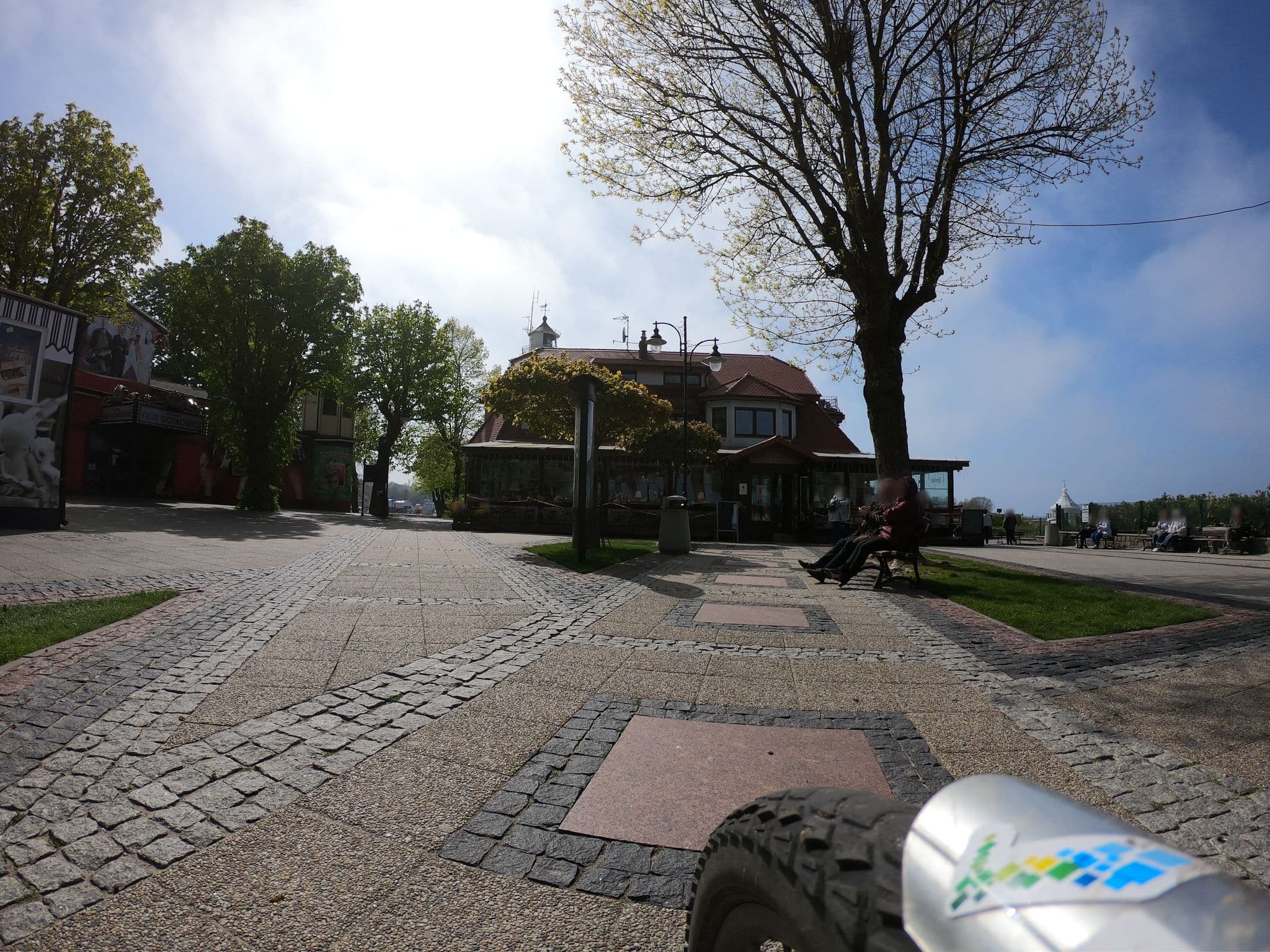 Street view near Dworek Różany, Ustka — © masterofnoroad (CC BY-SA · Mapillary)