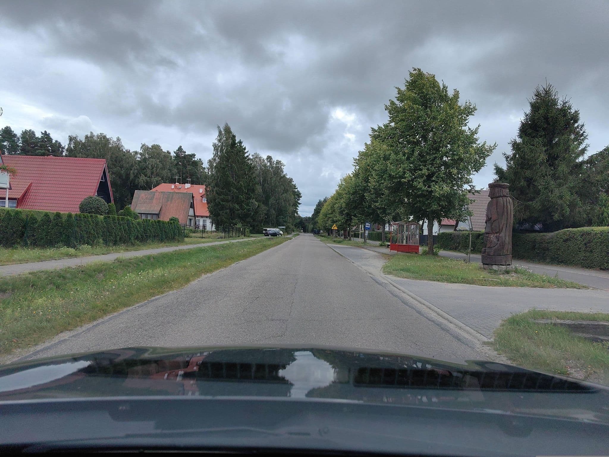 Street view near Dom letniskowy - Lucyna Mikołuć, Ustka — © kietlak (CC BY-SA · Mapillary)
