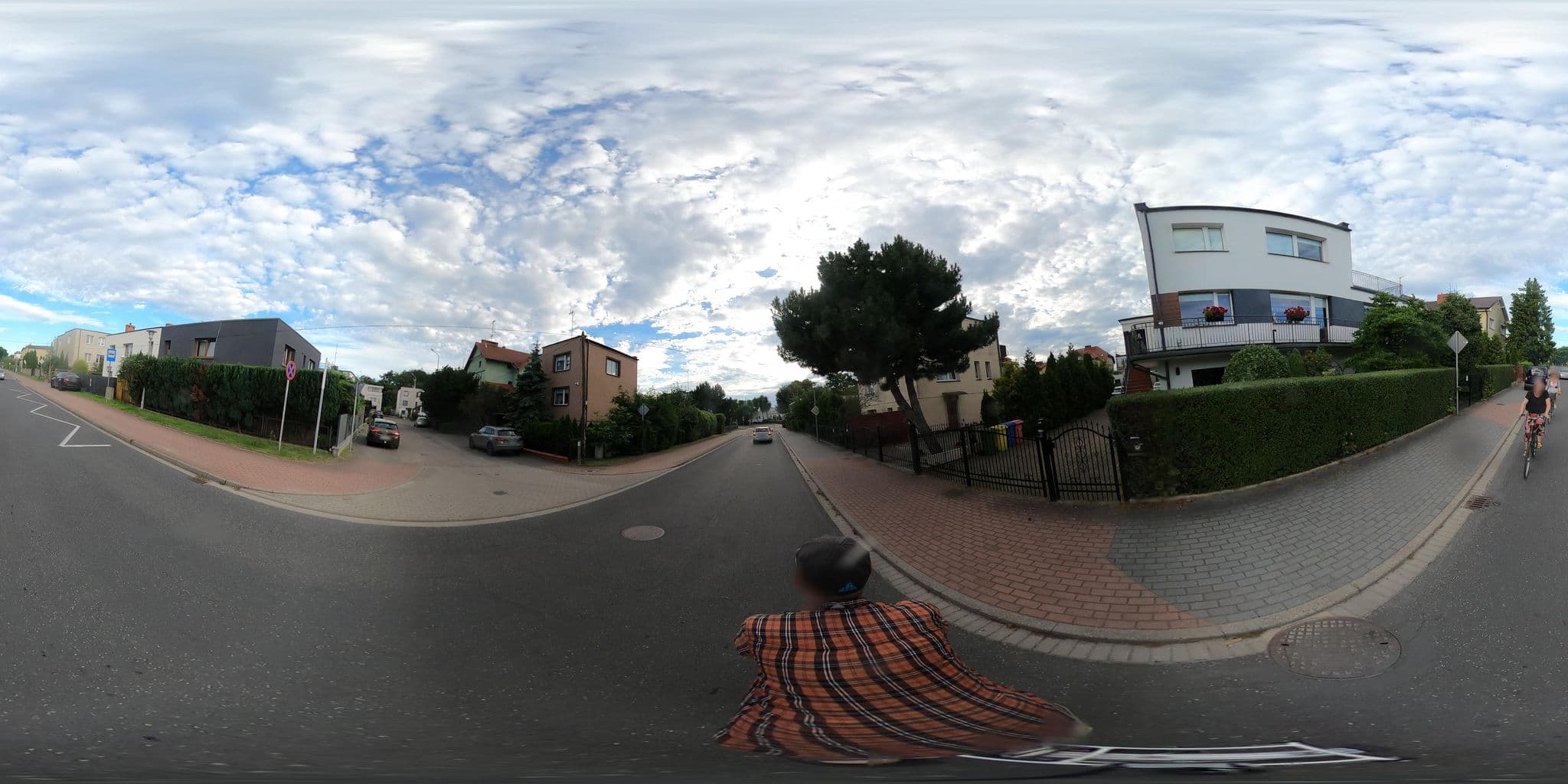 Street view near Pokoje Gościnne Dalia, Ustka — © masterofnoroad (CC BY-SA · Mapillary)