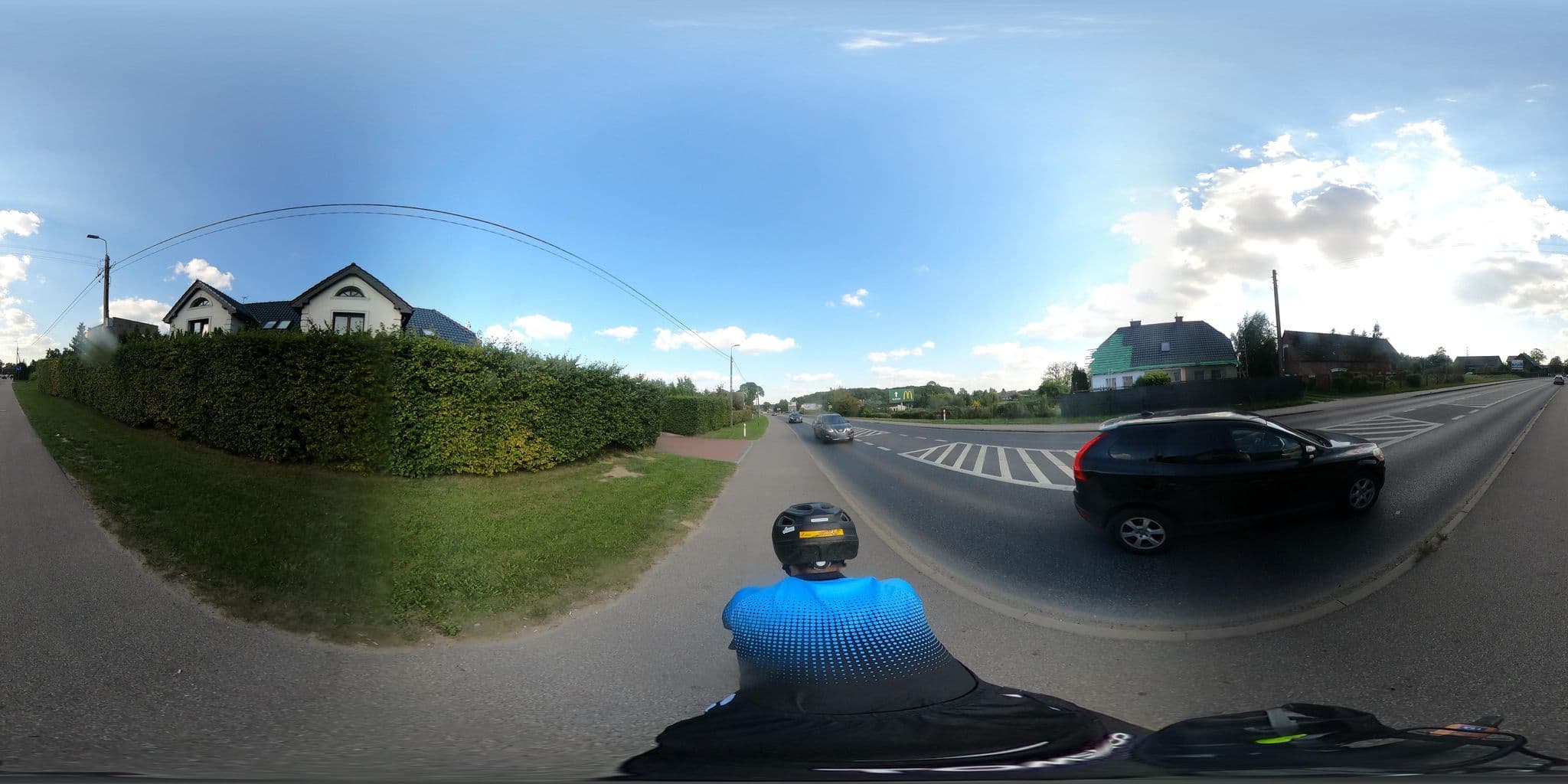 Street view near "Verde" Hotel Sp. z o.o., Mielno — © RowerowyRozboojnik (CC BY-SA · Mapillary)