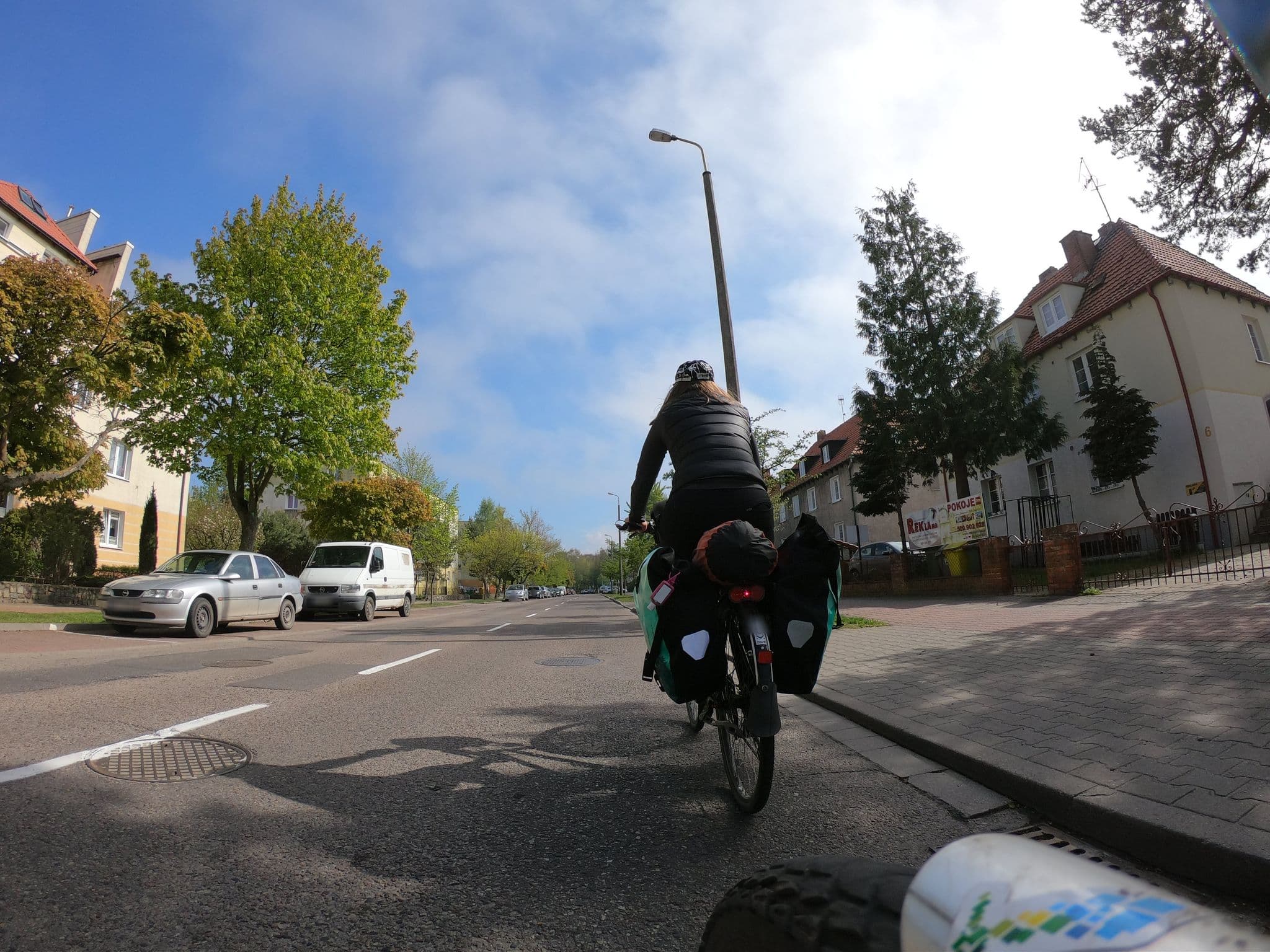 Street view near Mini Pensjonat Pod Jaskółką, Ustka — © masterofnoroad (CC BY-SA · Mapillary)