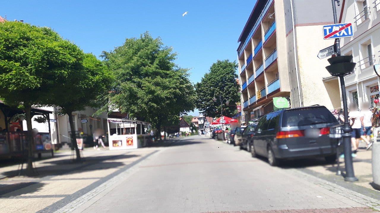 Street view near Sezonowy Wynajm Pokoi Gościnnych Danuta Baranowska, Ustka — © changchun1 (CC BY-SA · Mapillary)