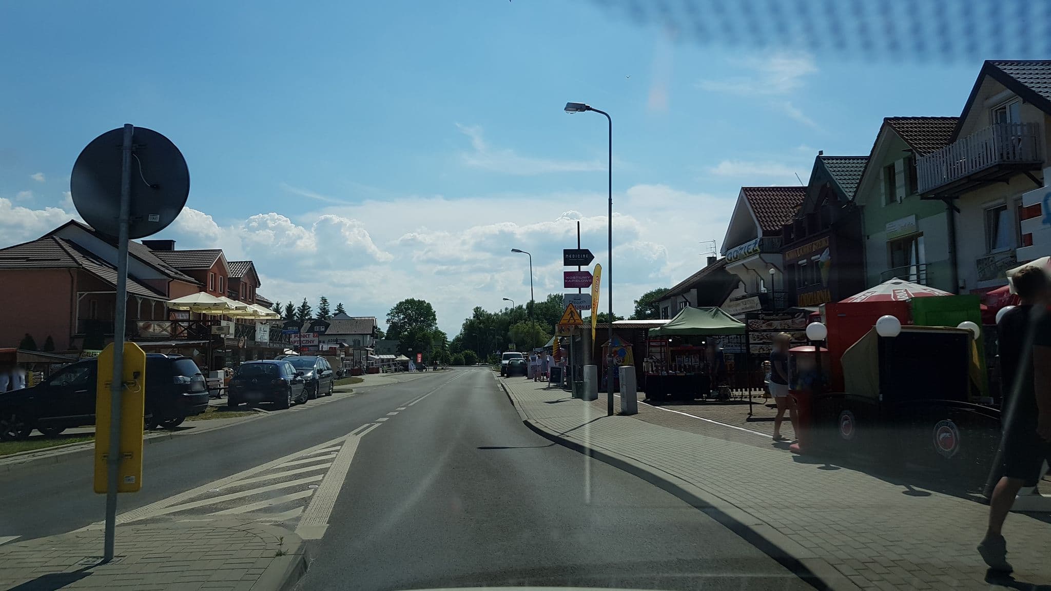 Street view near Jadwiga Sałankiewicz Wynajem Pokoi, Darłówko — © masterofnoroad (CC BY-SA · Mapillary)