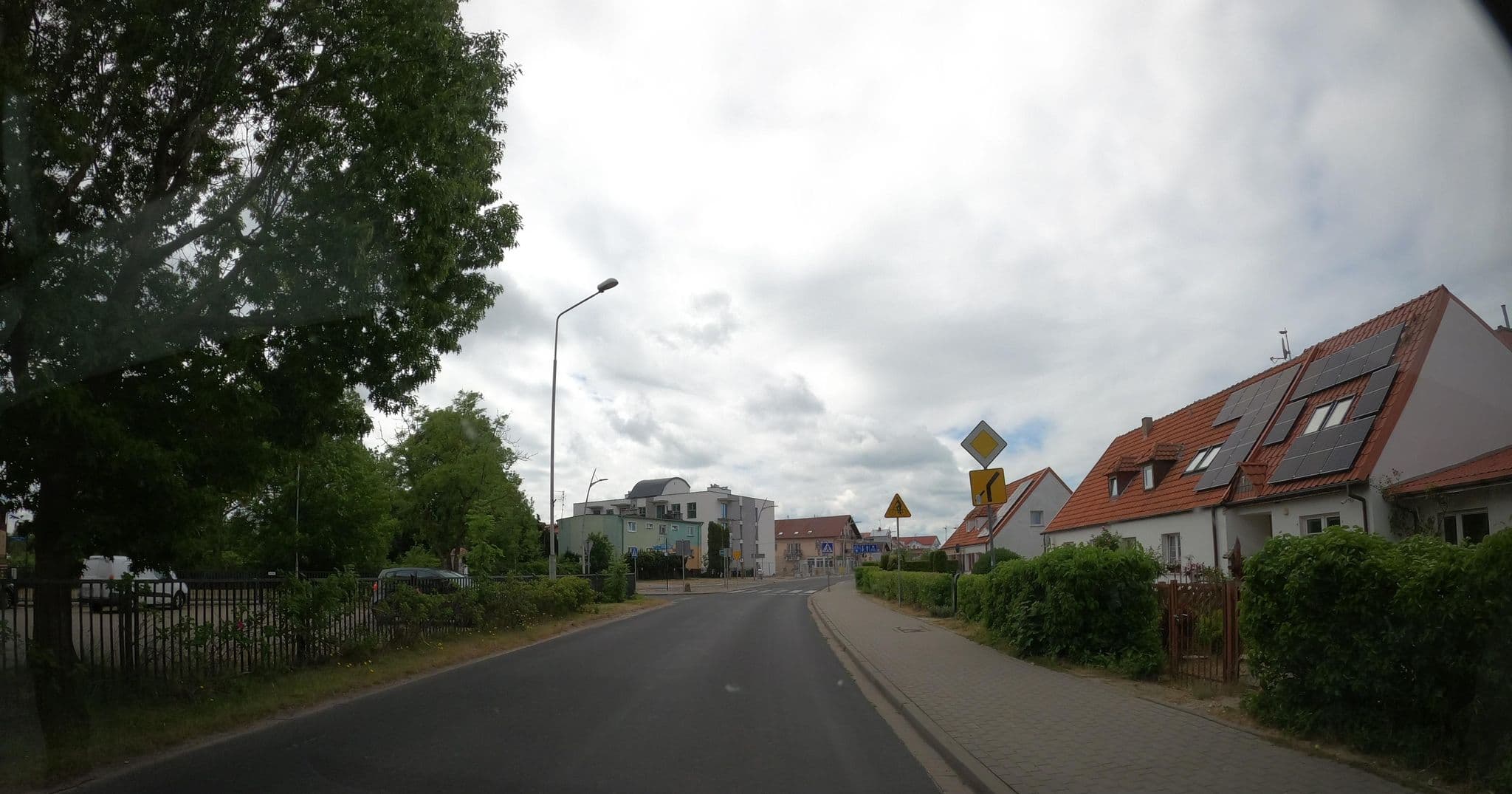 Street view near Nowicka Bogumiła, Mielno — © masterofnoroad (CC BY-SA · Mapillary)