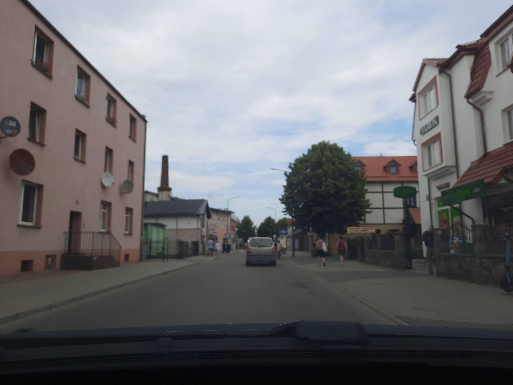 Street view near Baron, Łeba — © ondrejlopatka (CC BY-SA · Mapillary)