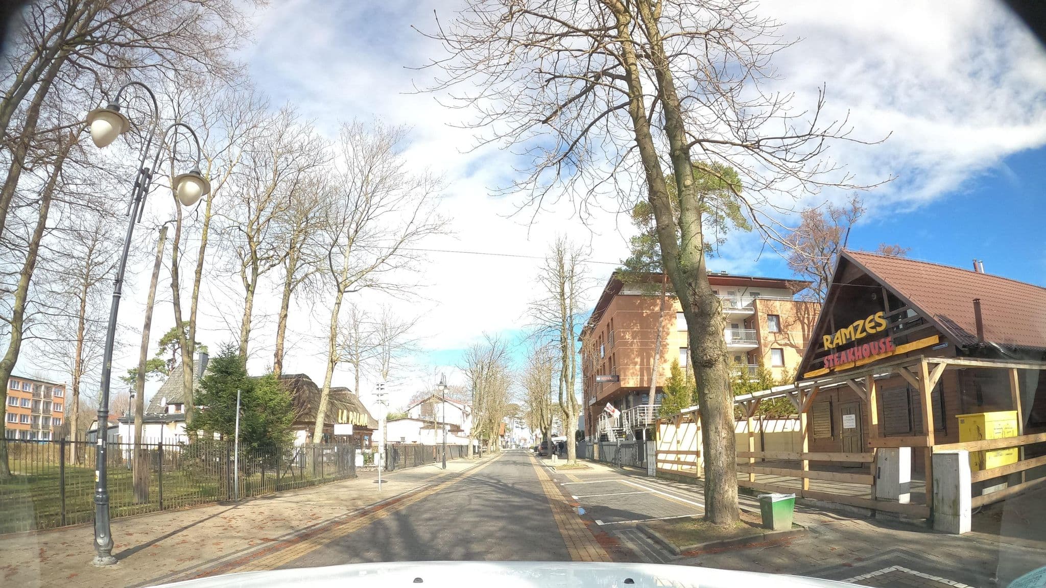 Street view near Planeta Hotel, Mielno — © masterofnoroad (CC BY-SA · Mapillary)