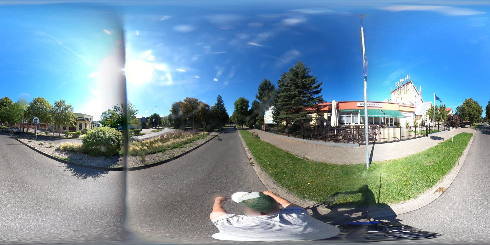 Street view near Hotel Universal, Mielno — © Ameba (CC BY-SA · Mapillary)