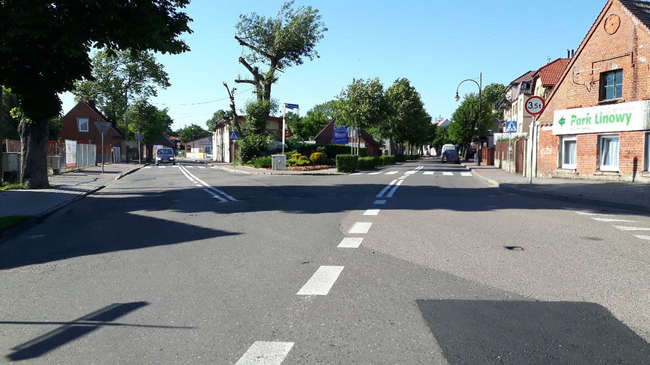Street view near Kubryk - Pokoje Gościnne, Łeba — © changchun1 (CC BY-SA · Mapillary)