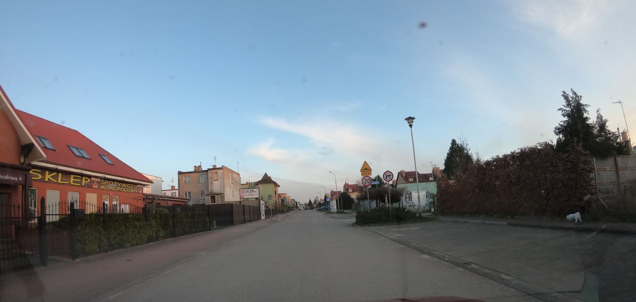 Street view near Wojas Barbara. Pokoje gościnne, Mielno — © masterofnoroad (CC BY-SA · Mapillary)