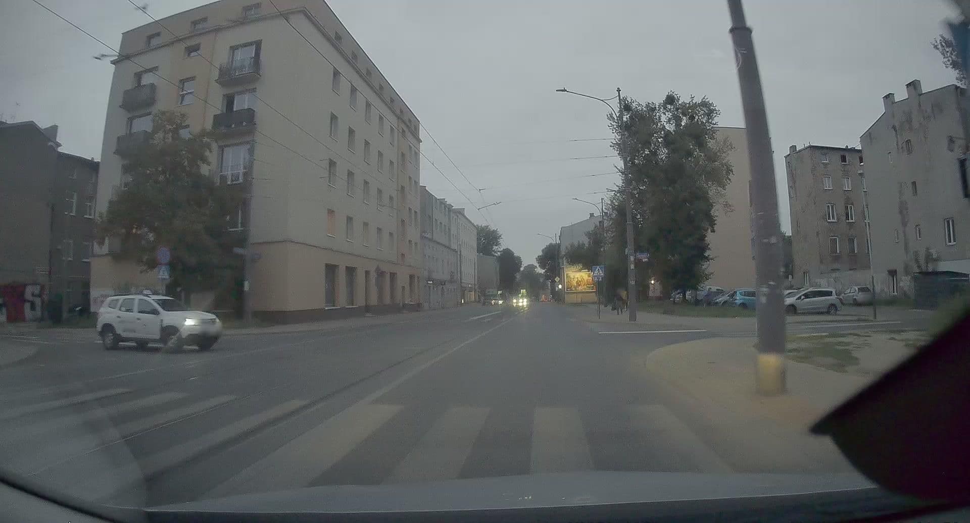 Street view near Hostel Gacjusz, Łódź — © edc22 (CC BY-SA · Mapillary)