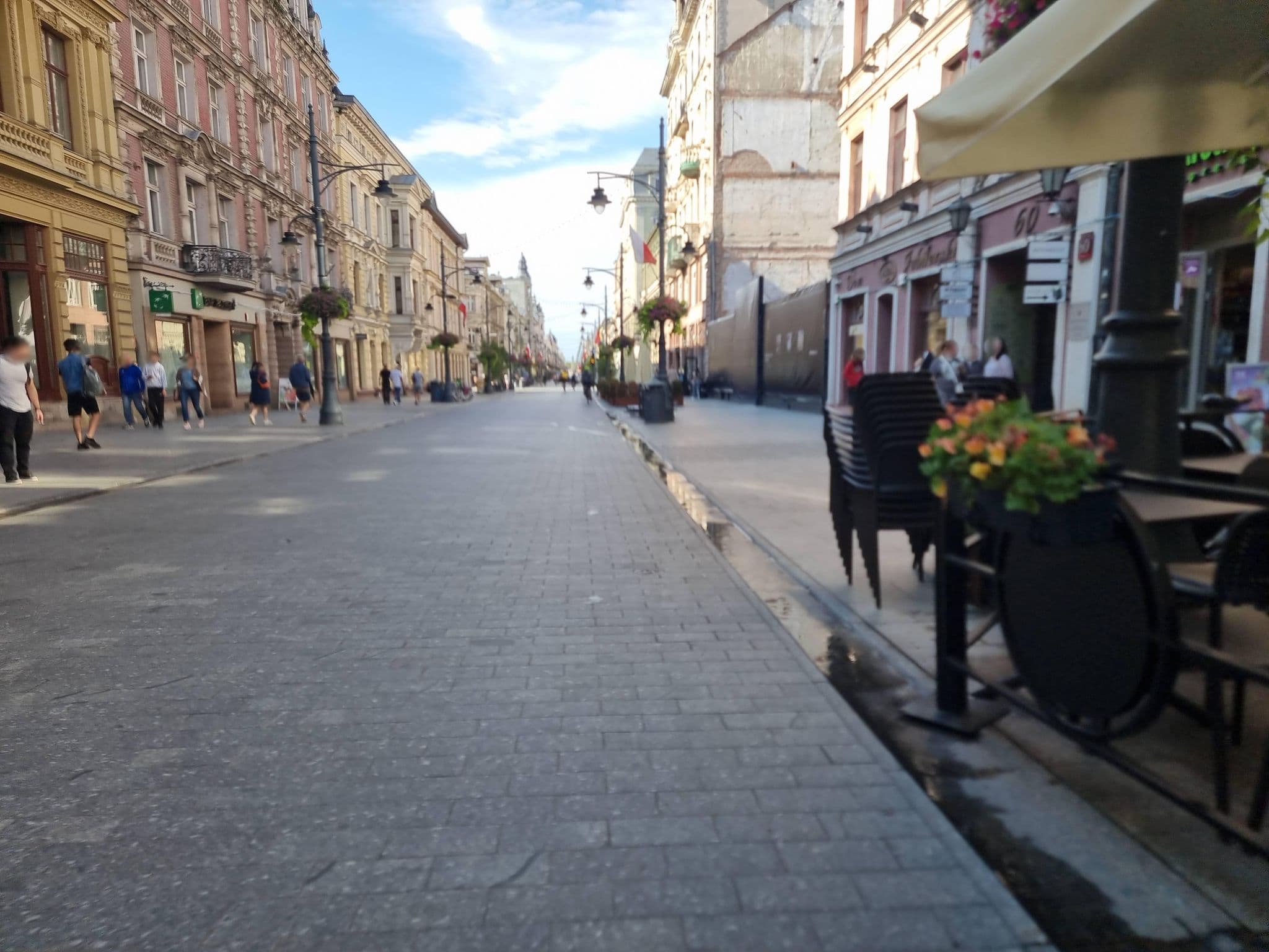 Street view near Protea. PHP, Łódź — © bartb (CC BY-SA · Mapillary)